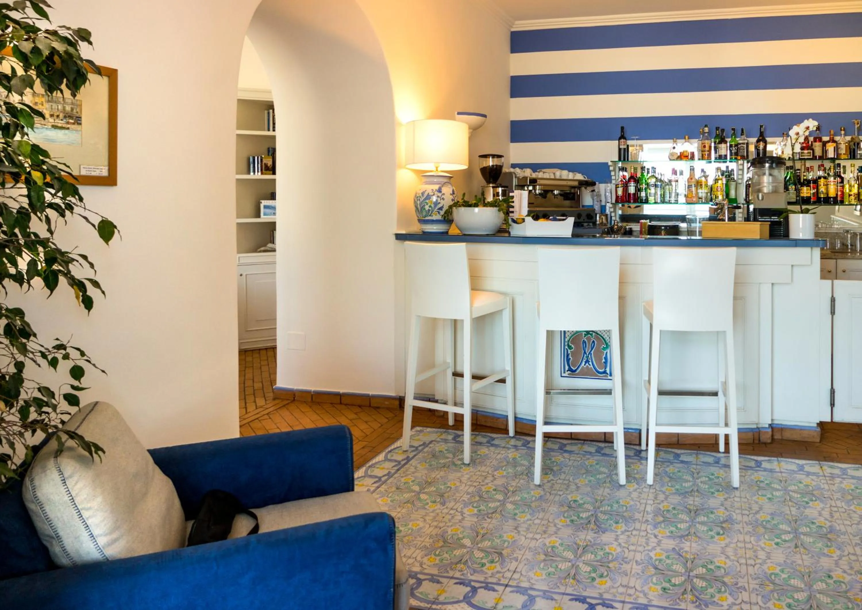 Lounge or bar in Relais Maresca Luxury Small Hotel & Terrace Restaurant