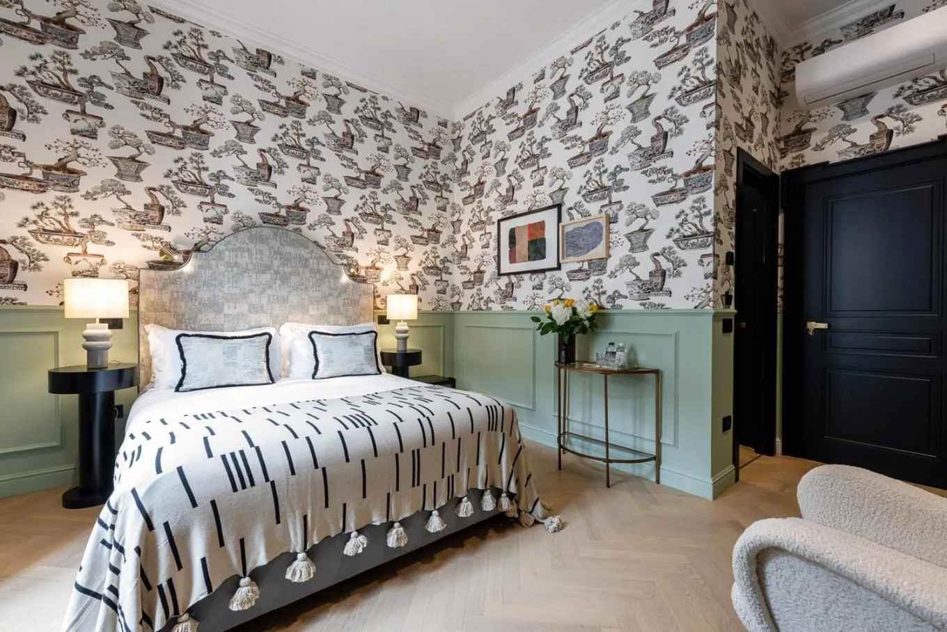 Photo of the whole room, Bed in The Couper Sant'Andrea