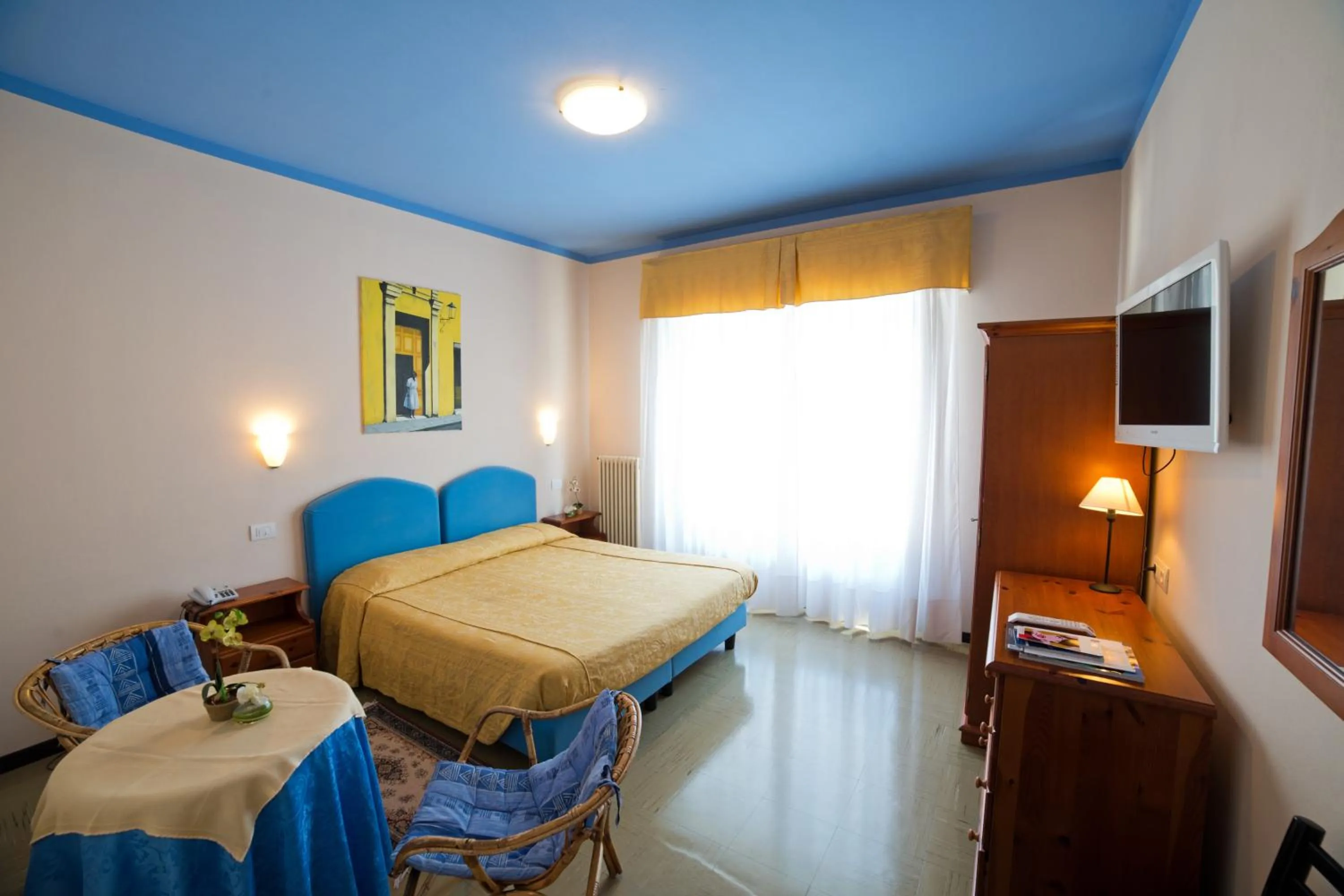 Photo of the whole room in Hotel Europa