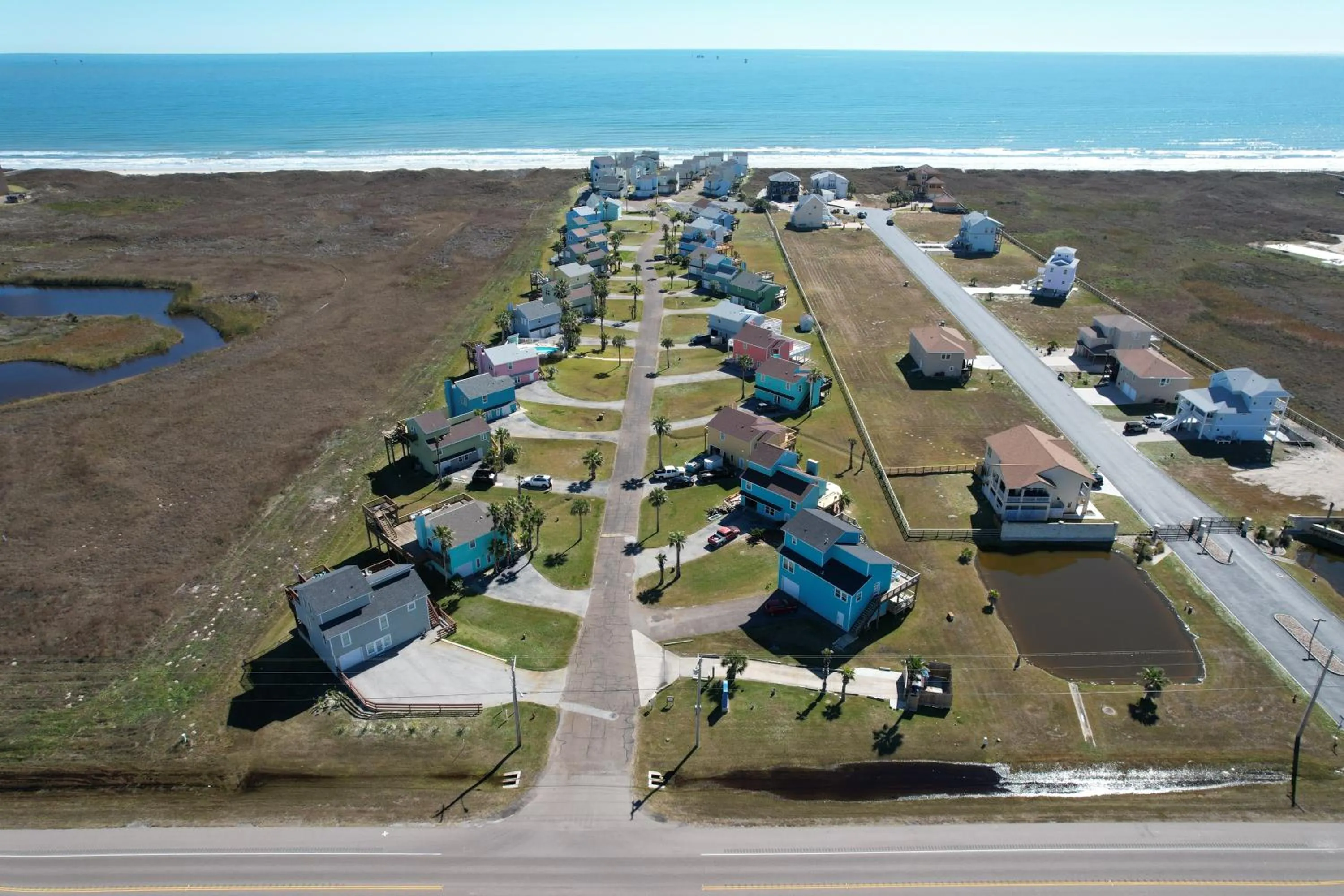 Other in It Is Fine LCV26 Pet Friendly