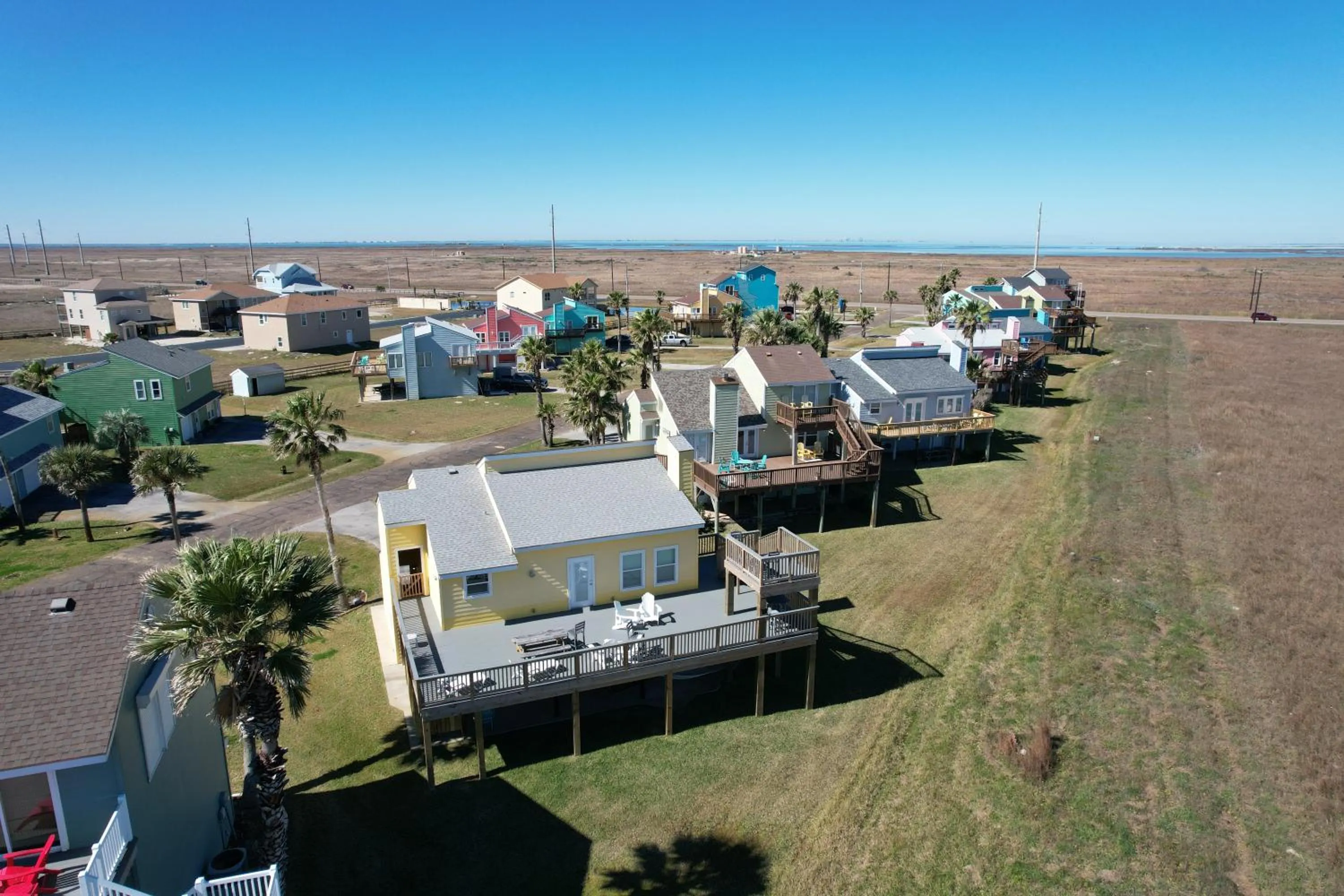 Other in It Is Fine LCV26 Pet Friendly