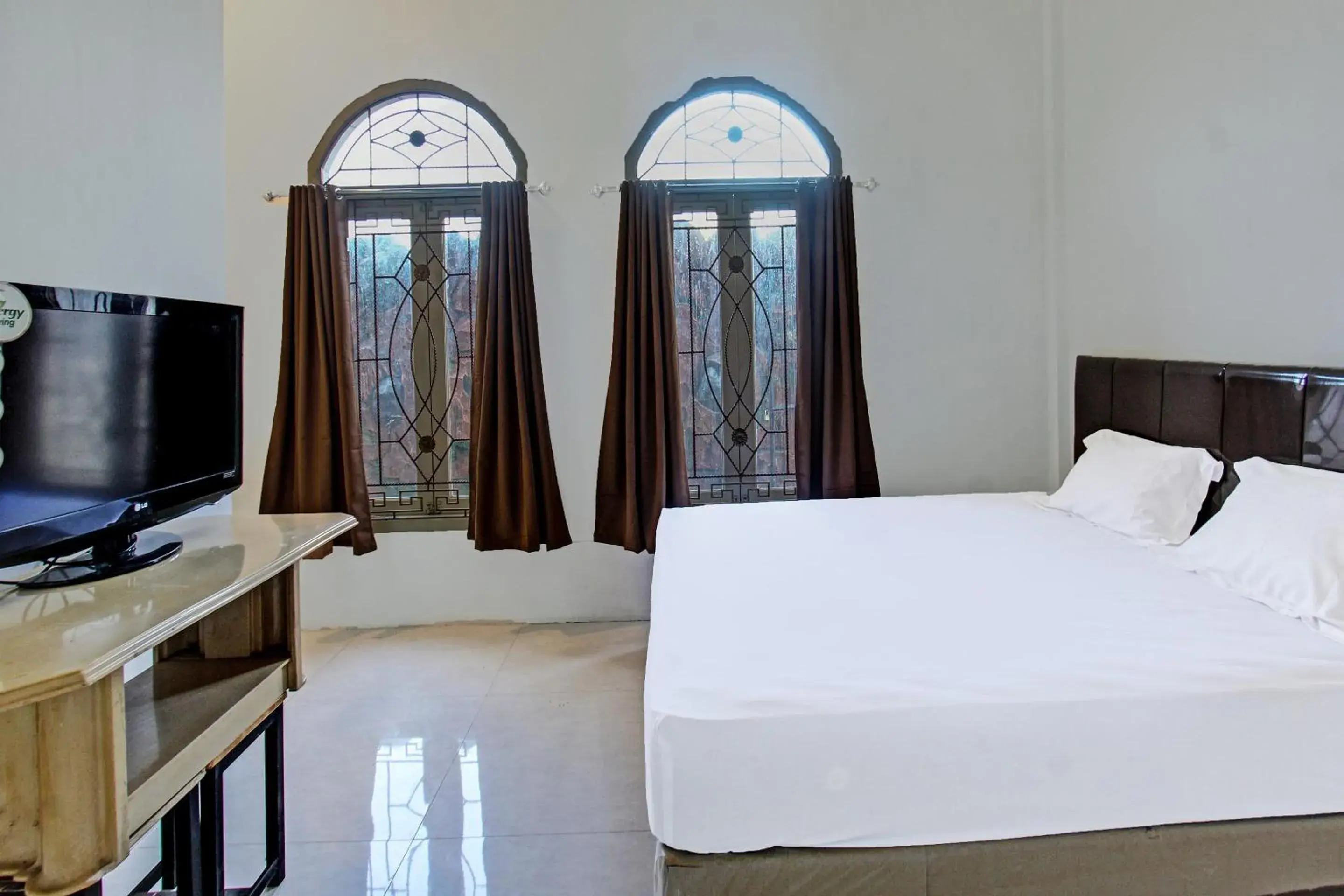 Bedroom, Bed in Hotel O Ayu Bypass MansionNearBundaran Gerung Bedroom, Bed in Hotel O Ayu Bypass MansionNearBundaran Gerung