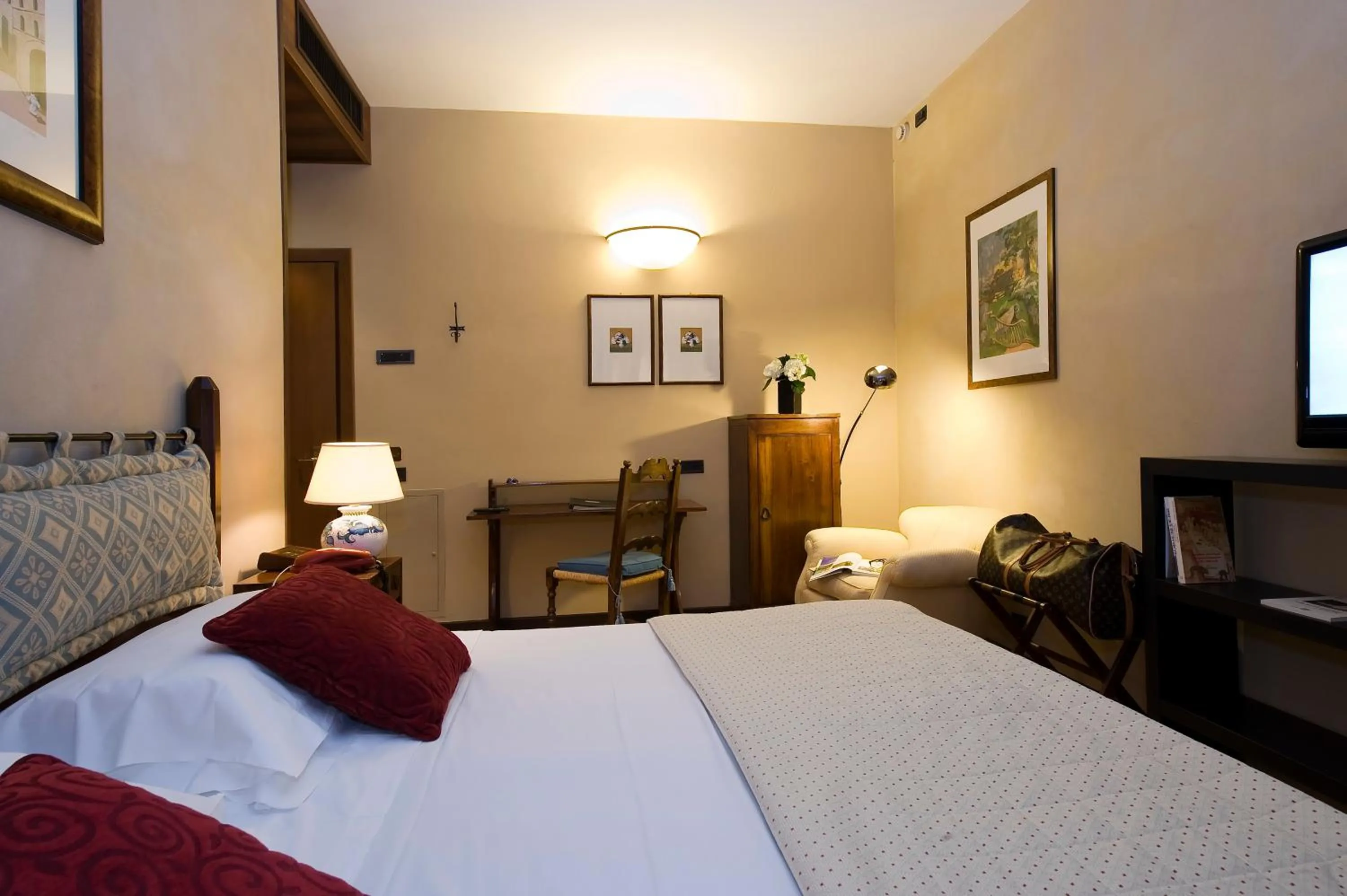 Photo of the whole room, Bed in Park Hotel Ai Cappuccini