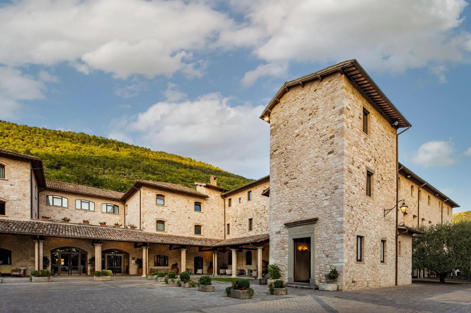 Property building in Park Hotel Ai Cappuccini