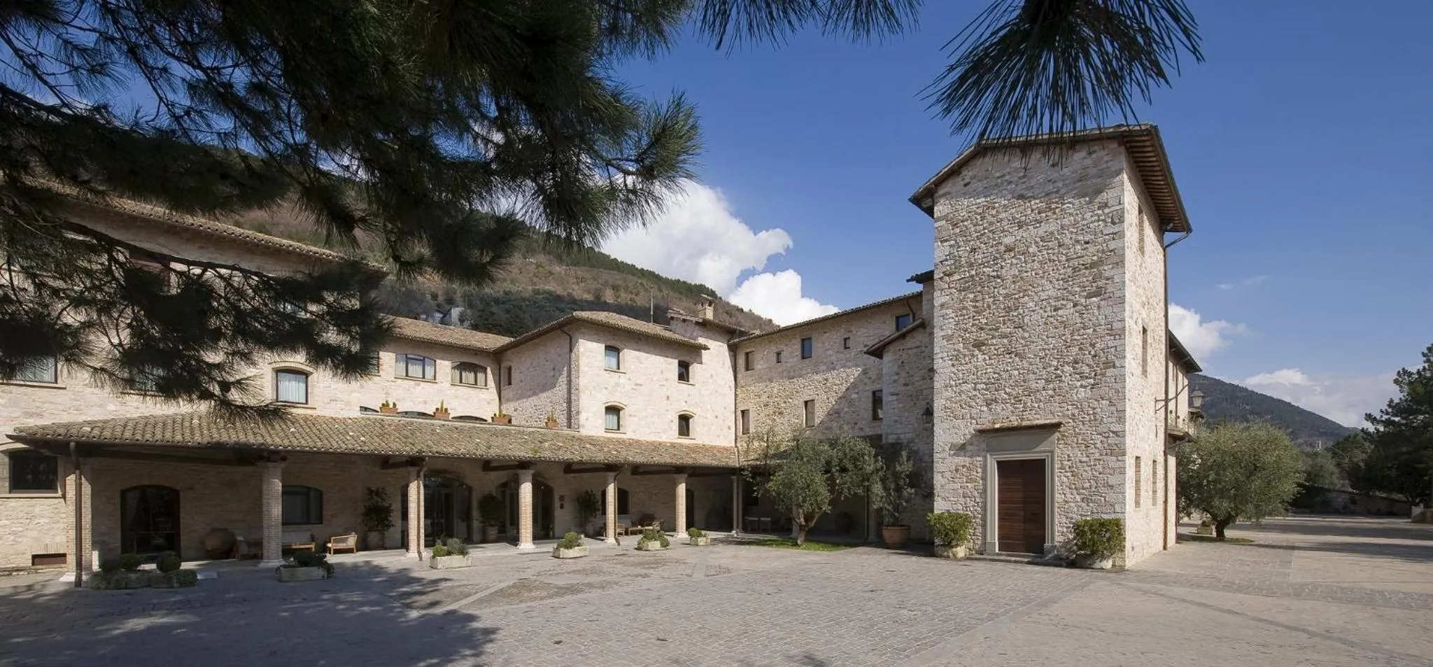 Property building in Park Hotel Ai Cappuccini