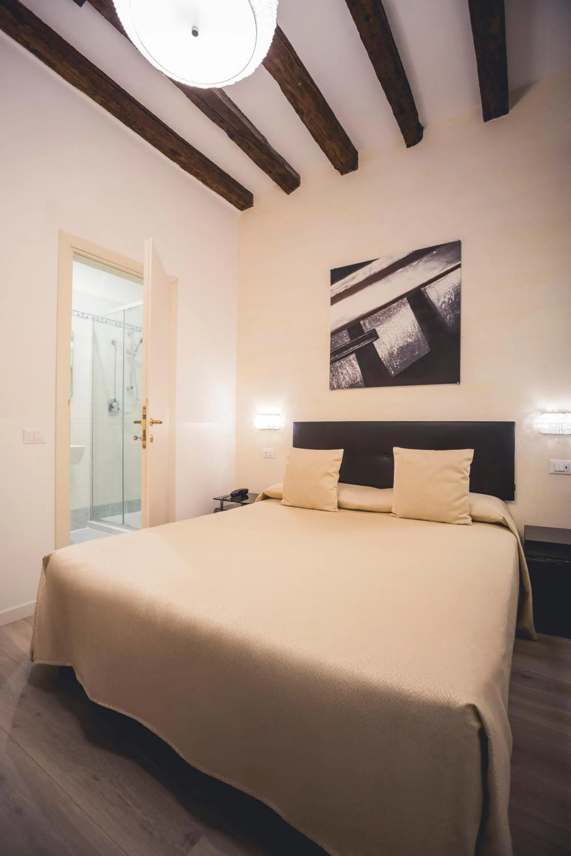 Bedroom, Bed in Locanda Ca' Lucrezia