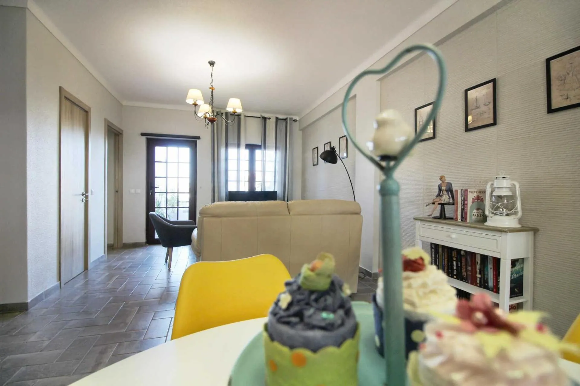 Dining area in Marvin T2 com terraço