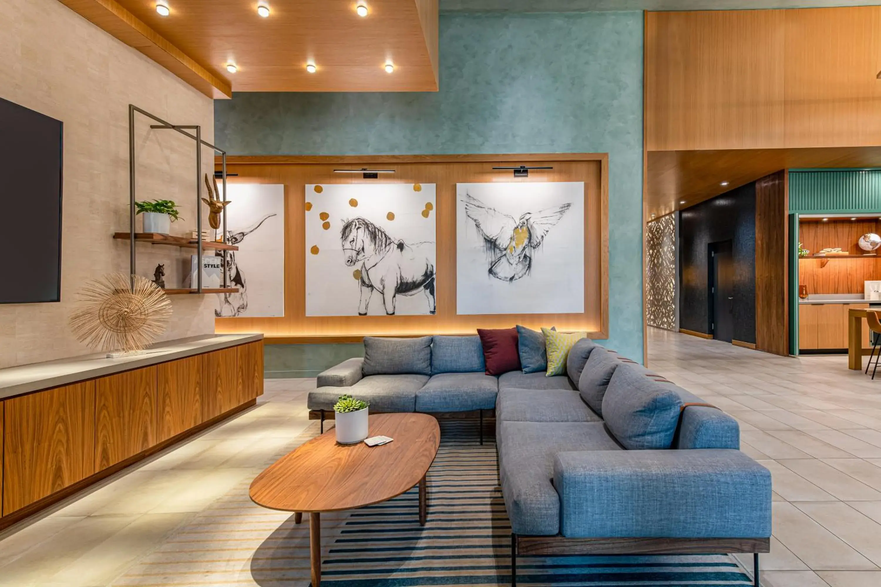 Lobby or reception in Sentral Union Station Lobby or reception in Sentral Union Station