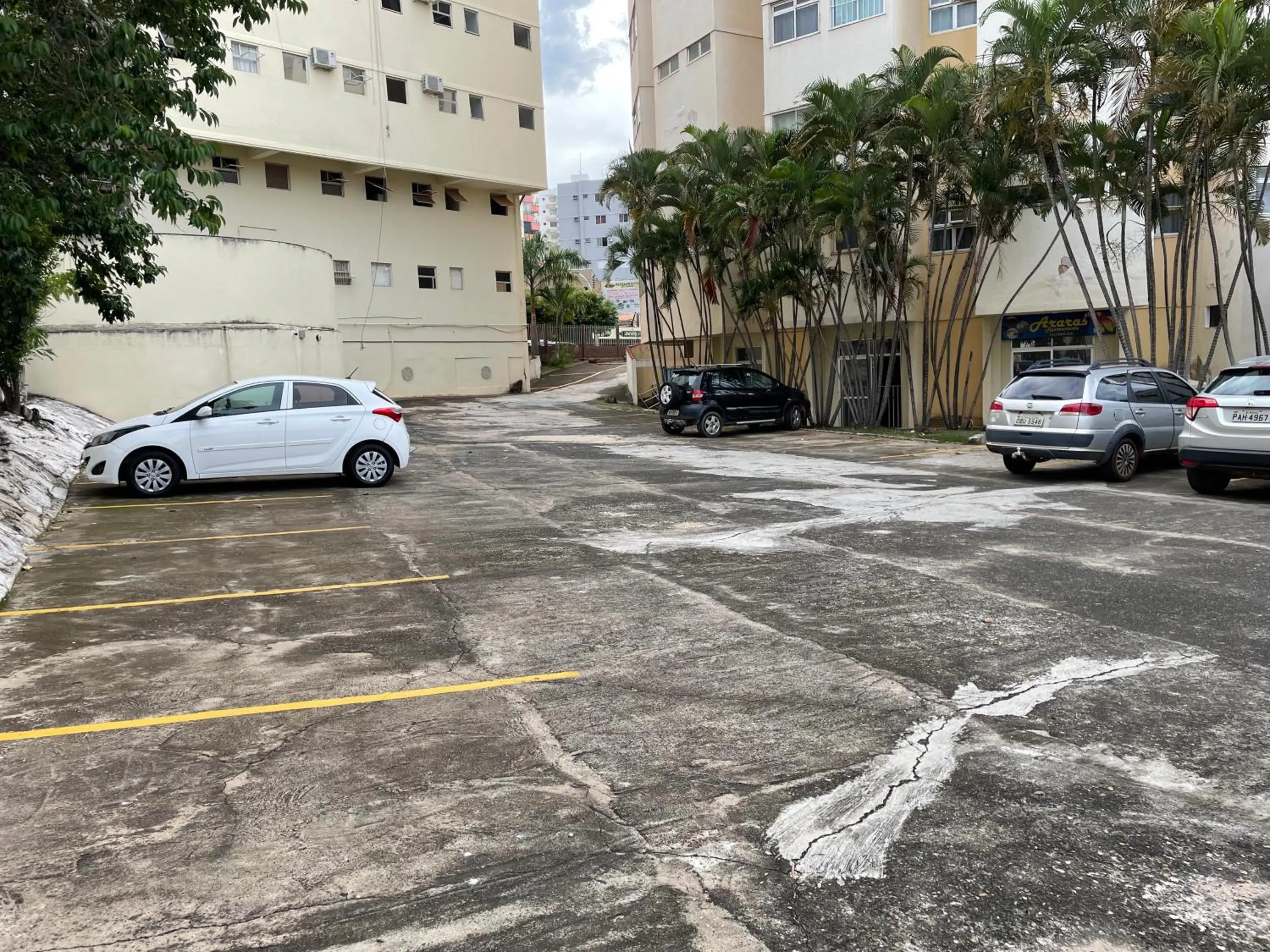 Parking in Araras Apart Service I