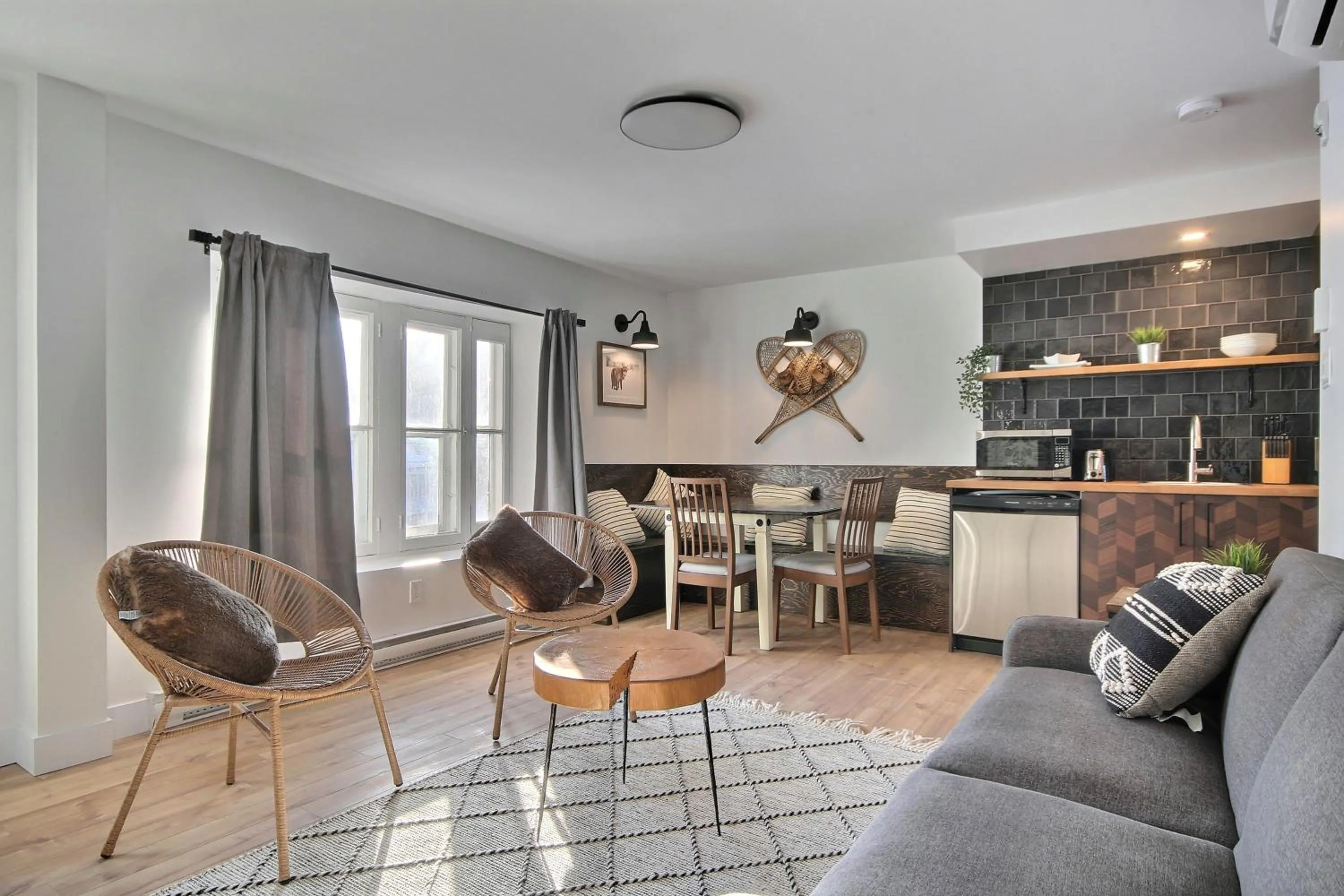 Living room in North House - Unique and Sunny Top Floor Old Quebec Gem