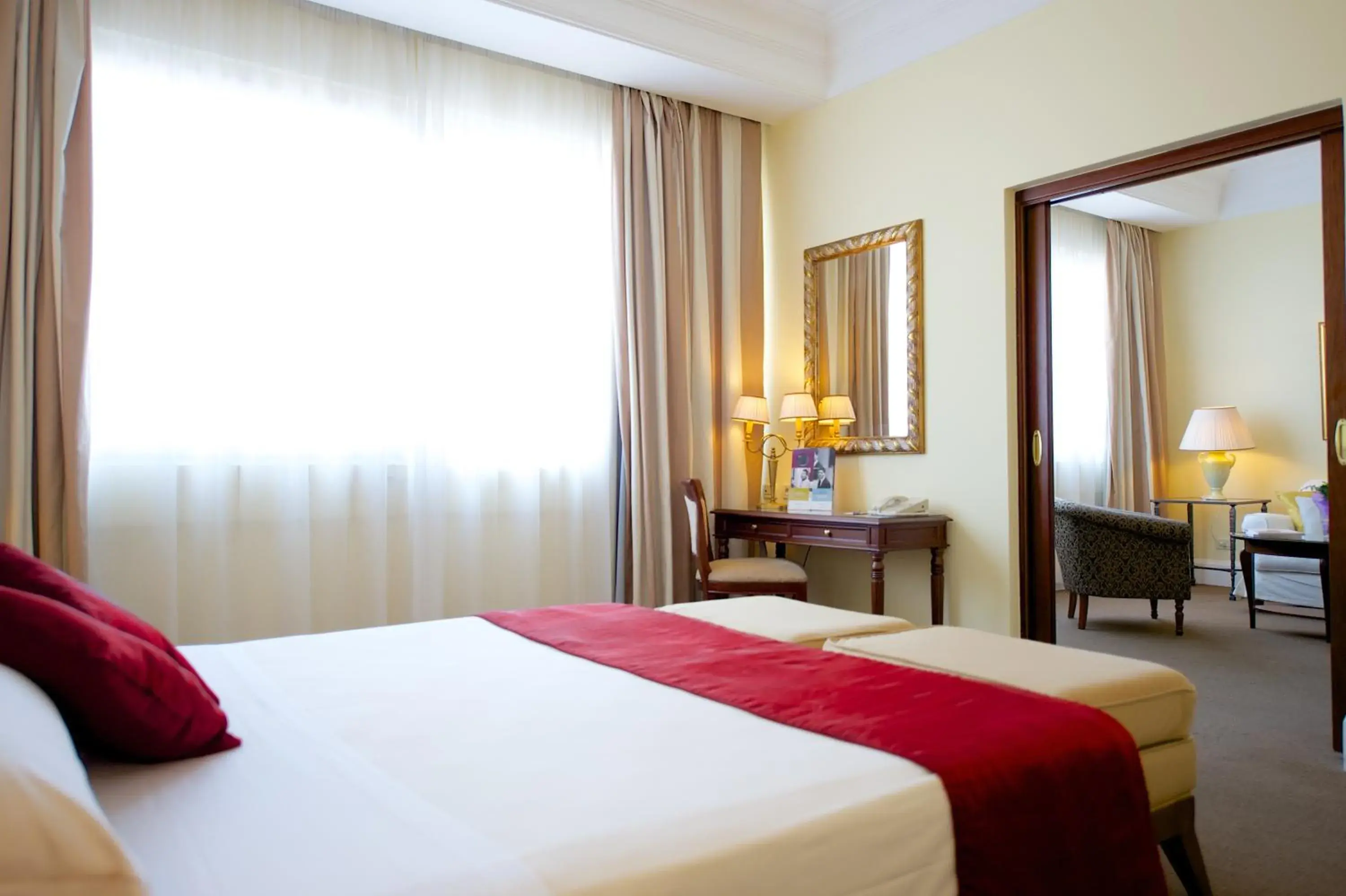 Day, Bed in Mercure Catania Excelsior