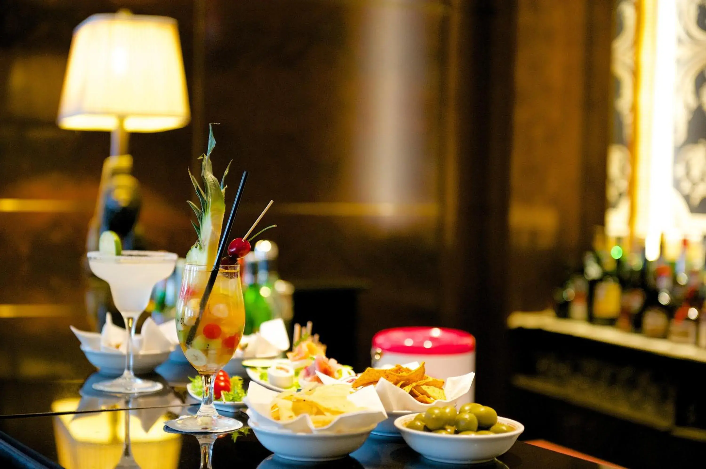 Food, Restaurant/Places to Eat in Mercure Catania Excelsior
