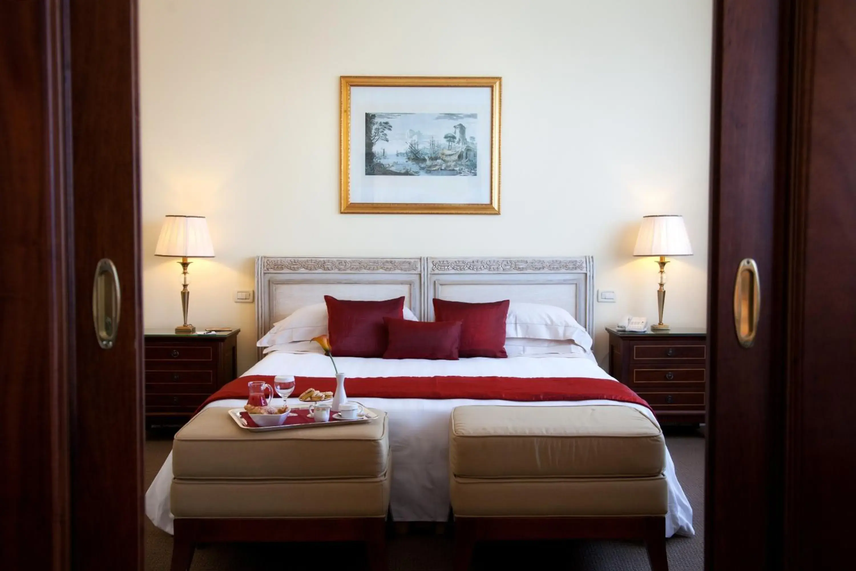Bedroom, Bed in Mercure Catania Excelsior