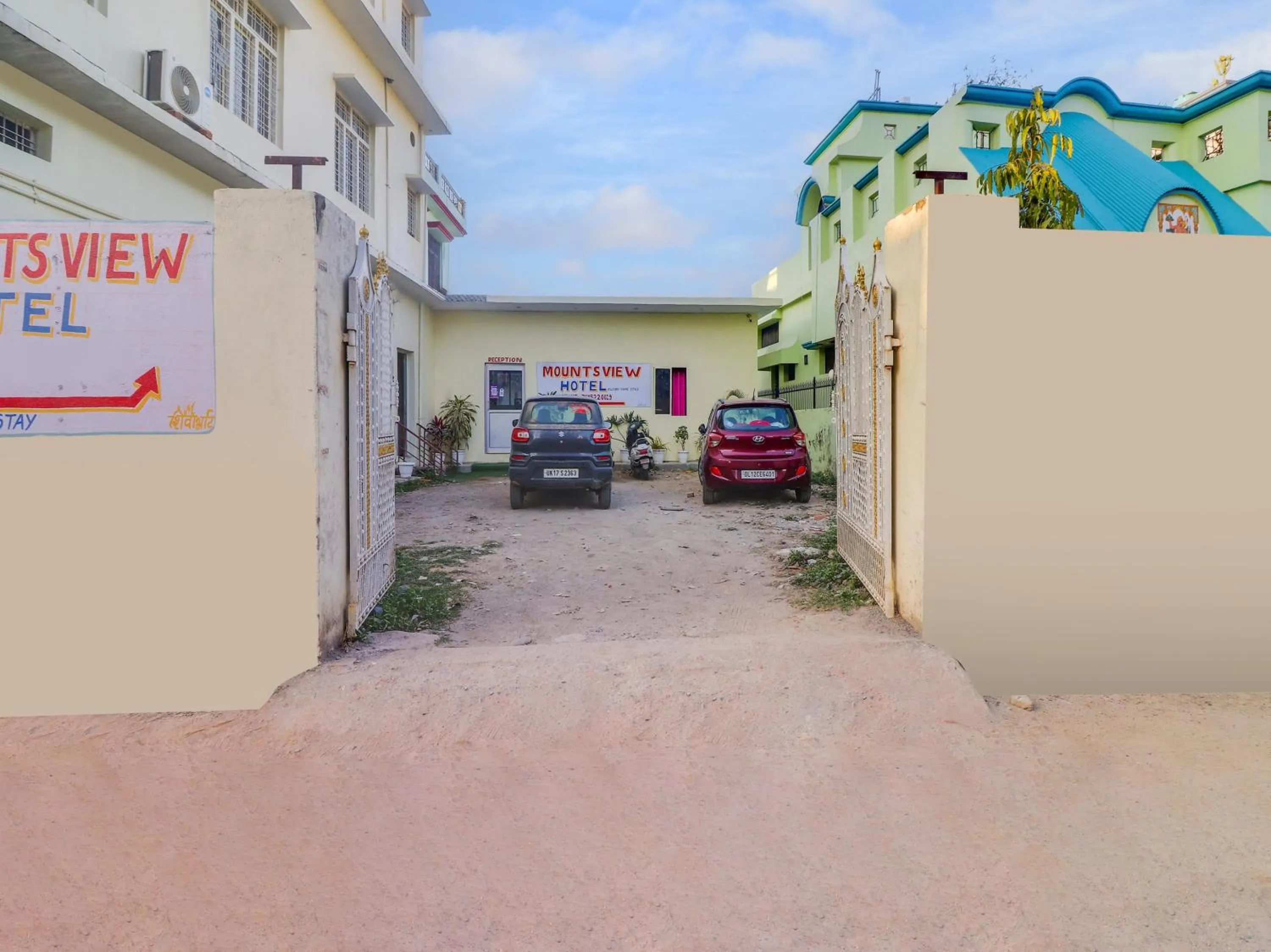 Facade/entrance in Hotel O Mount View