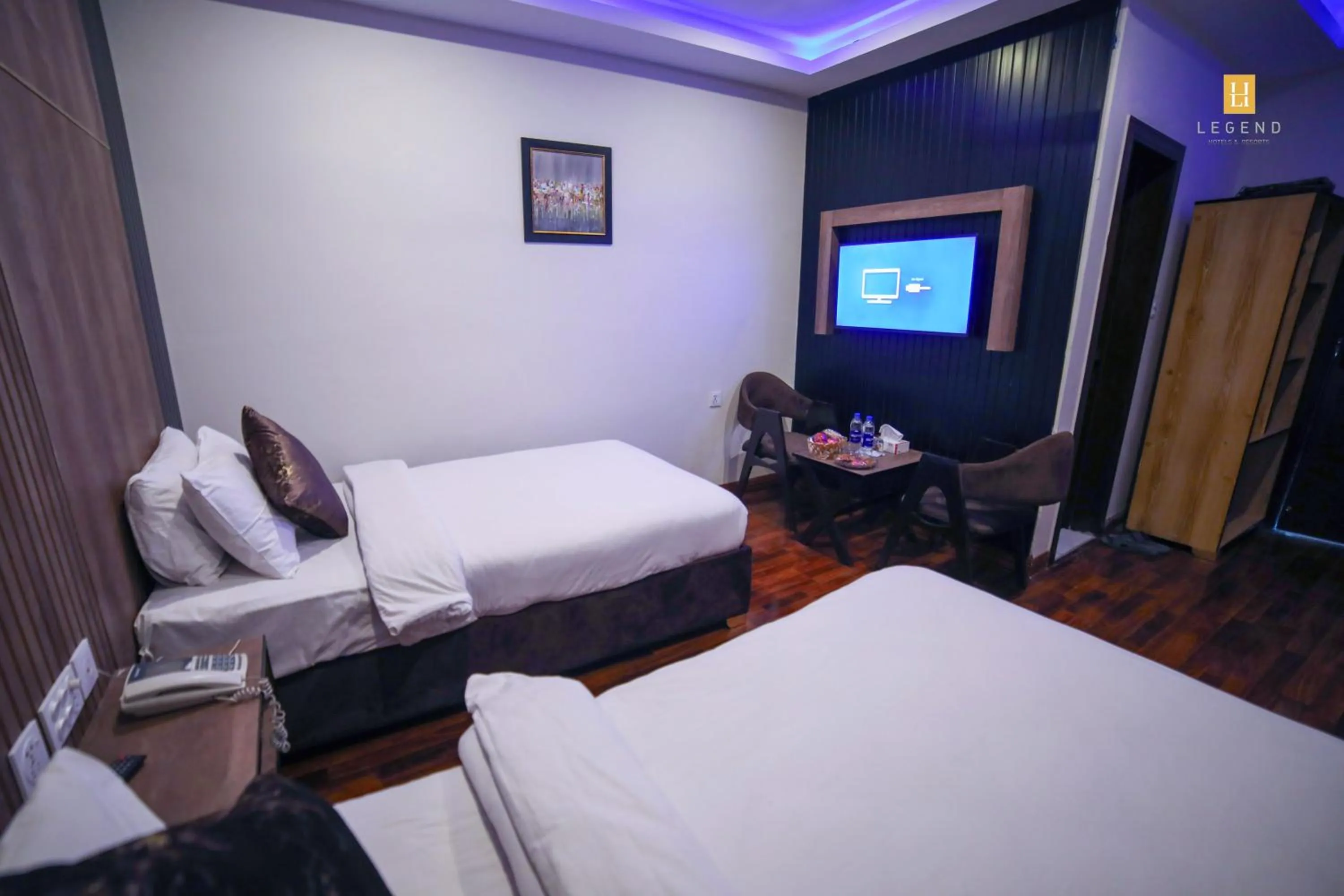 Bed in Legend Hotel Skardu