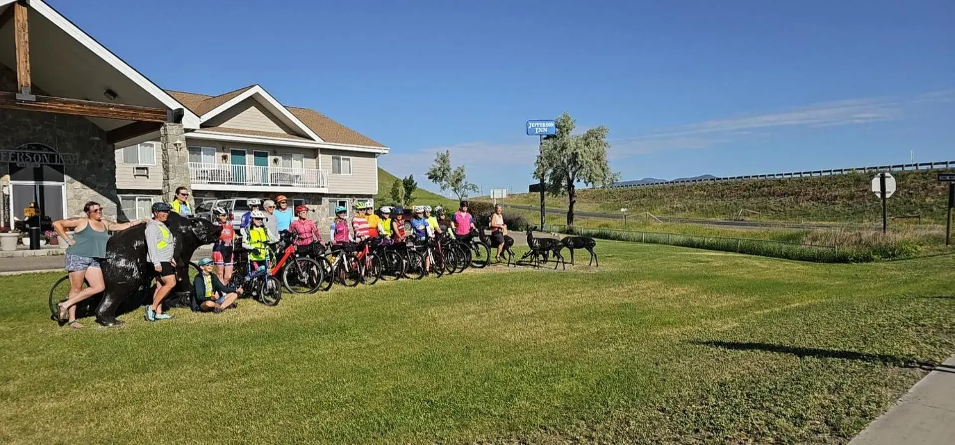 Property building in Jefferson Inn Property building in Jefferson Inn