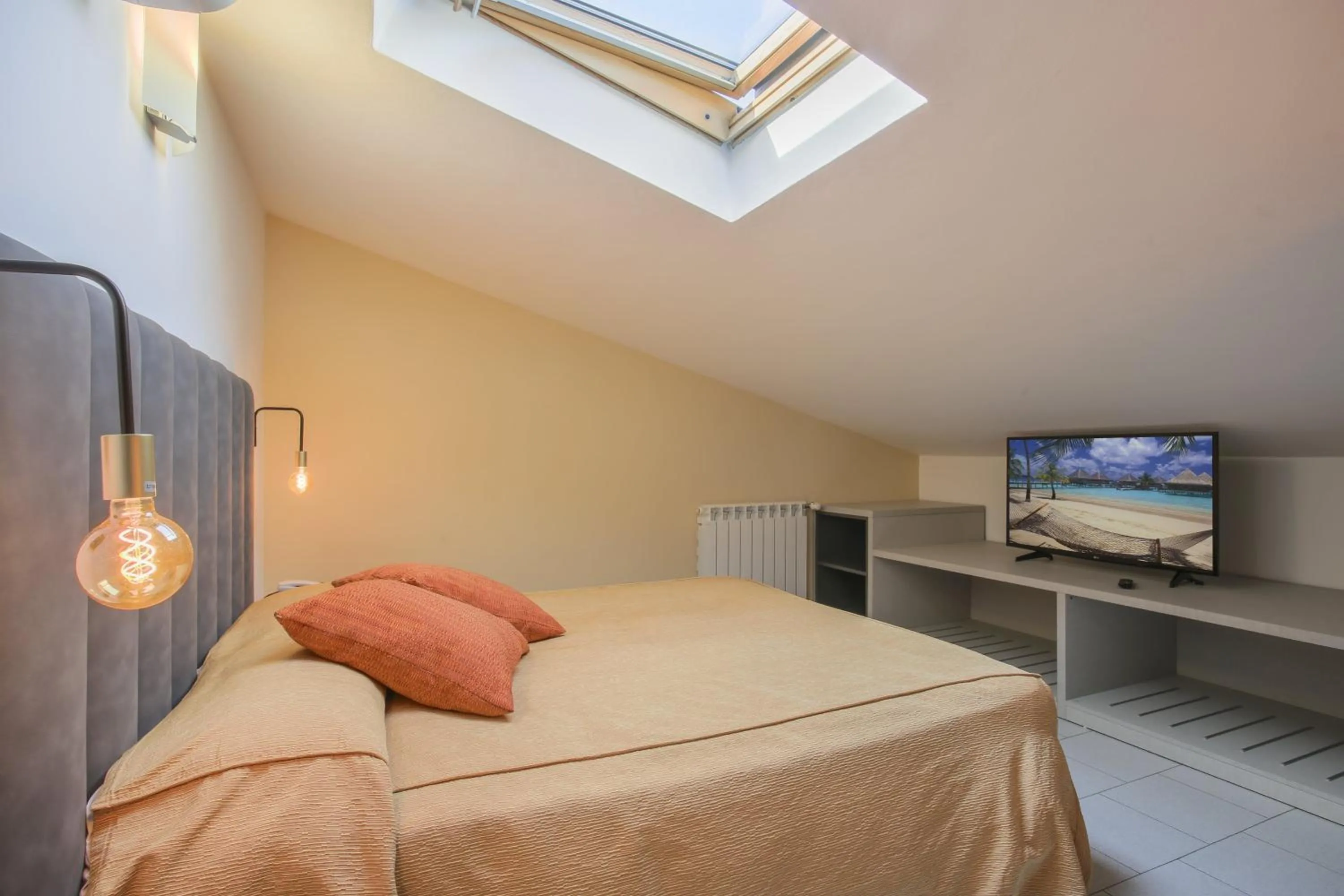 Bed in Hotel Tirrenia