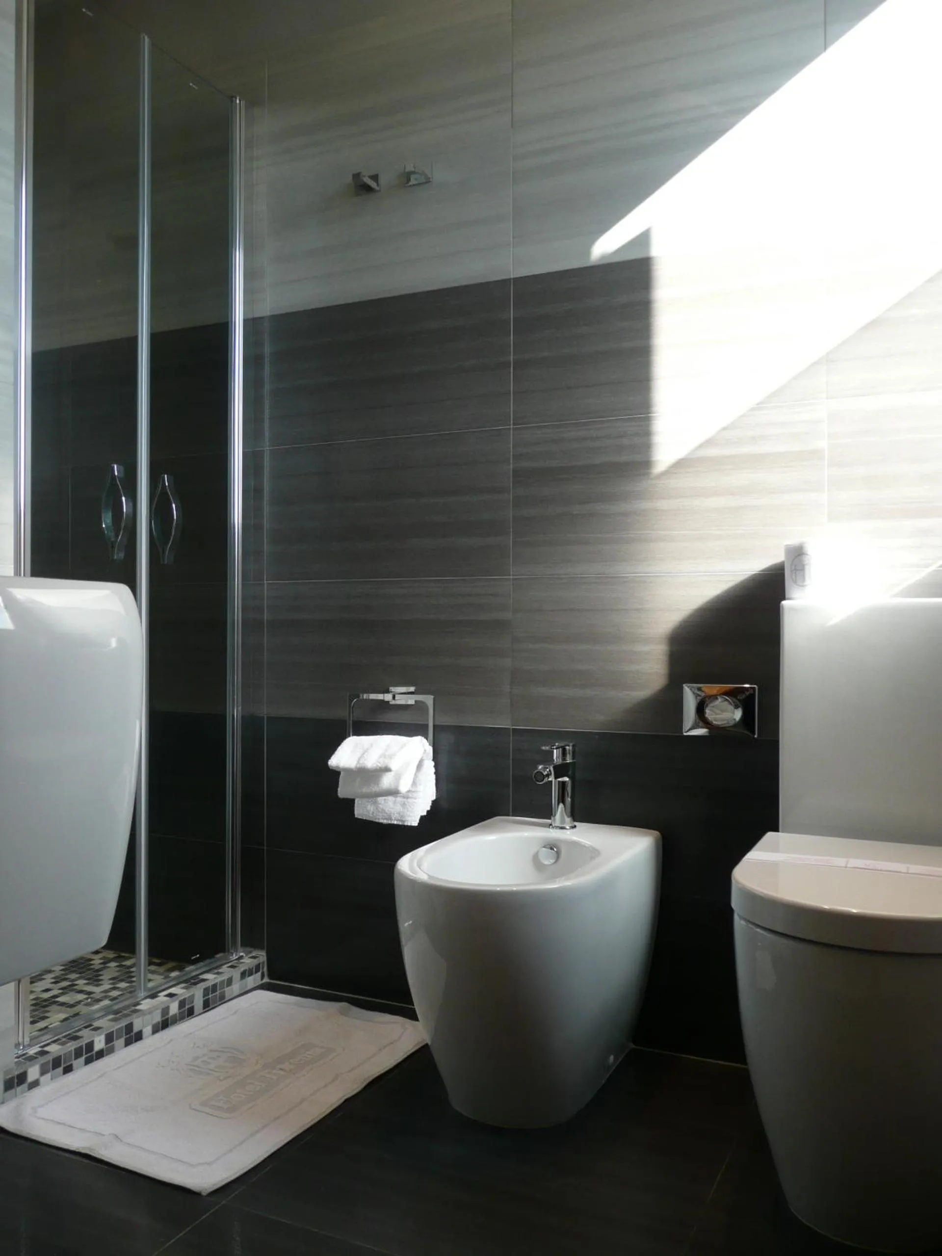 Bathroom in Hotel Tirrenia