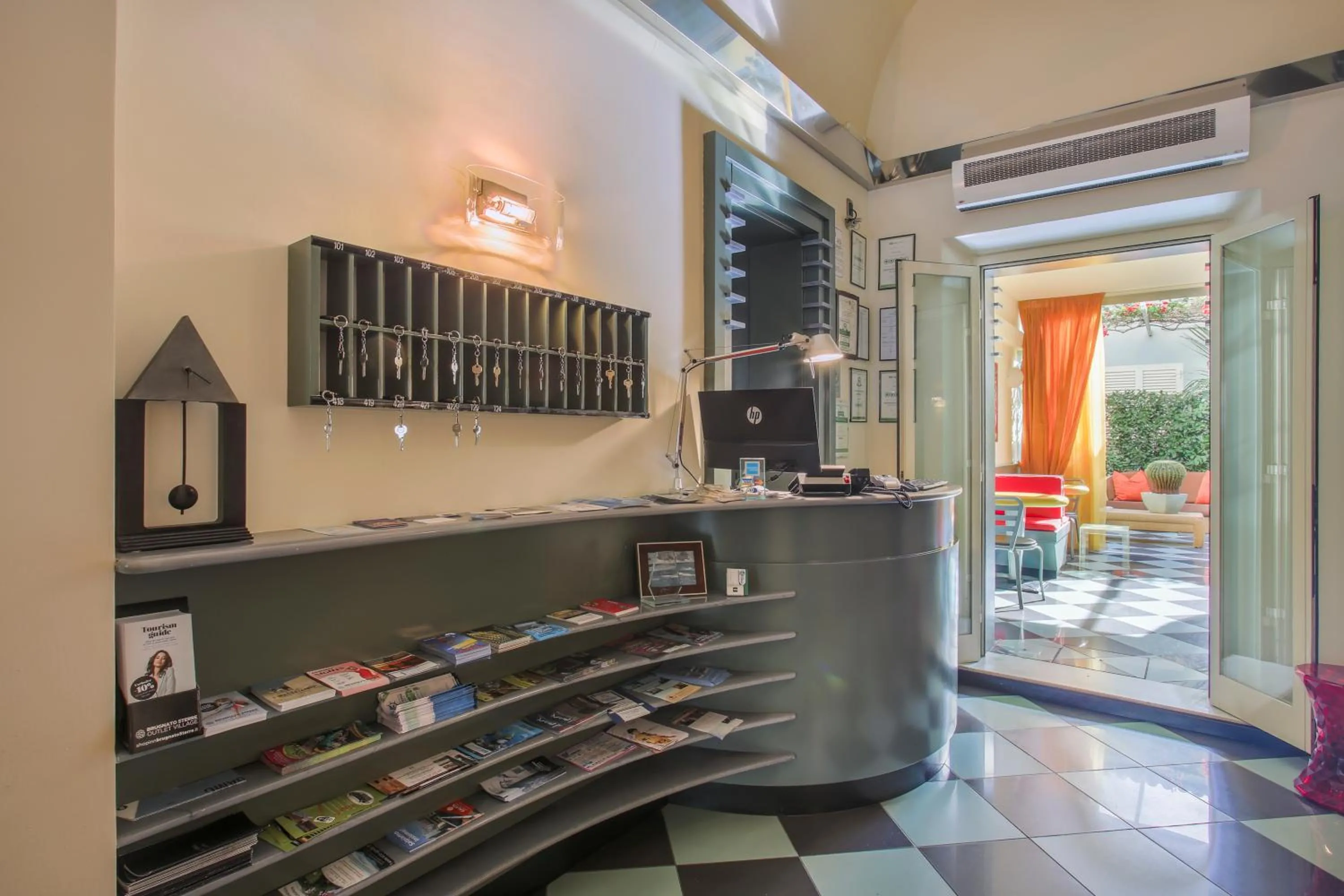Lobby or reception in Hotel Tirrenia