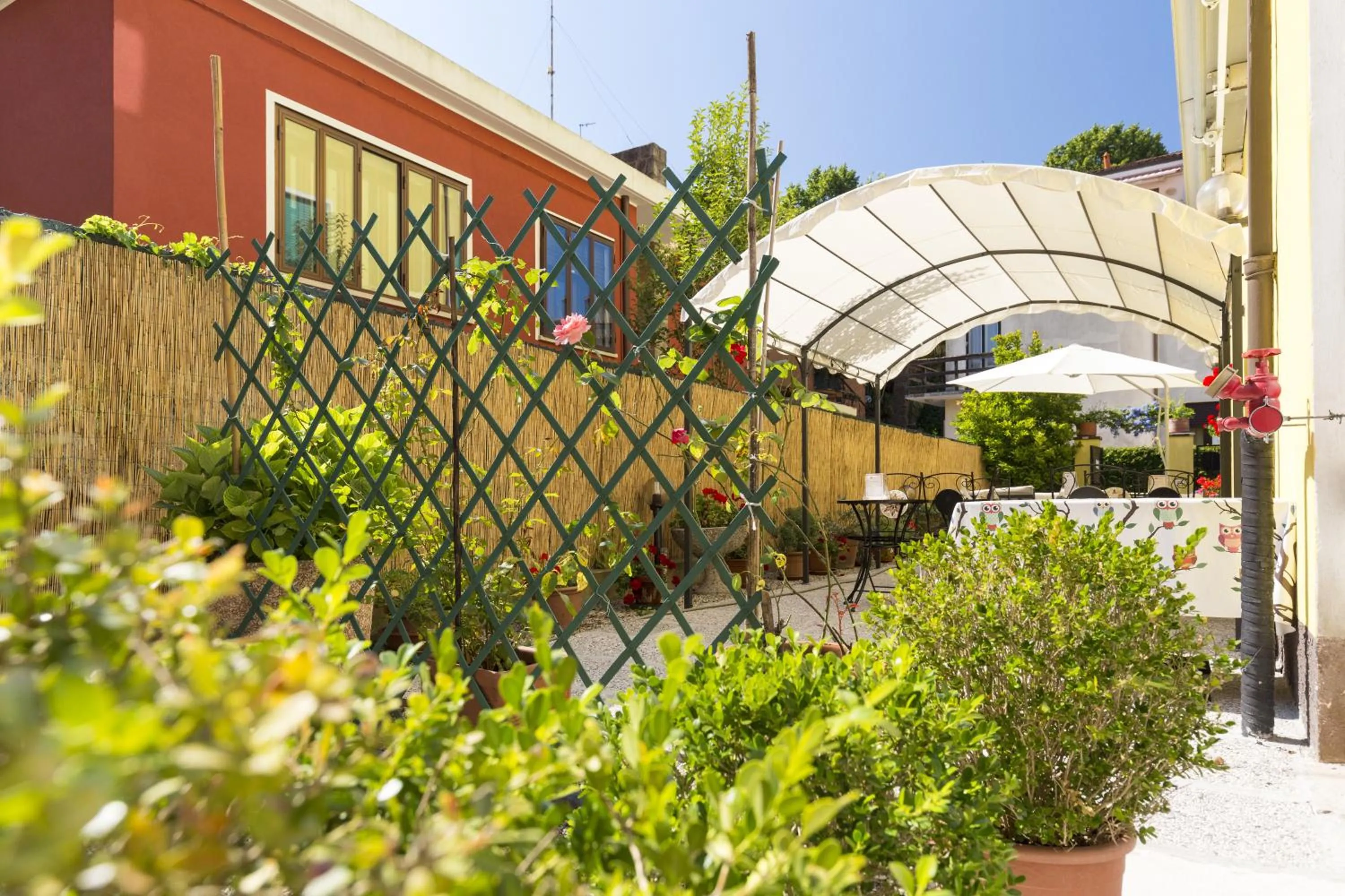 Patio in Hotel Villa Tiziana