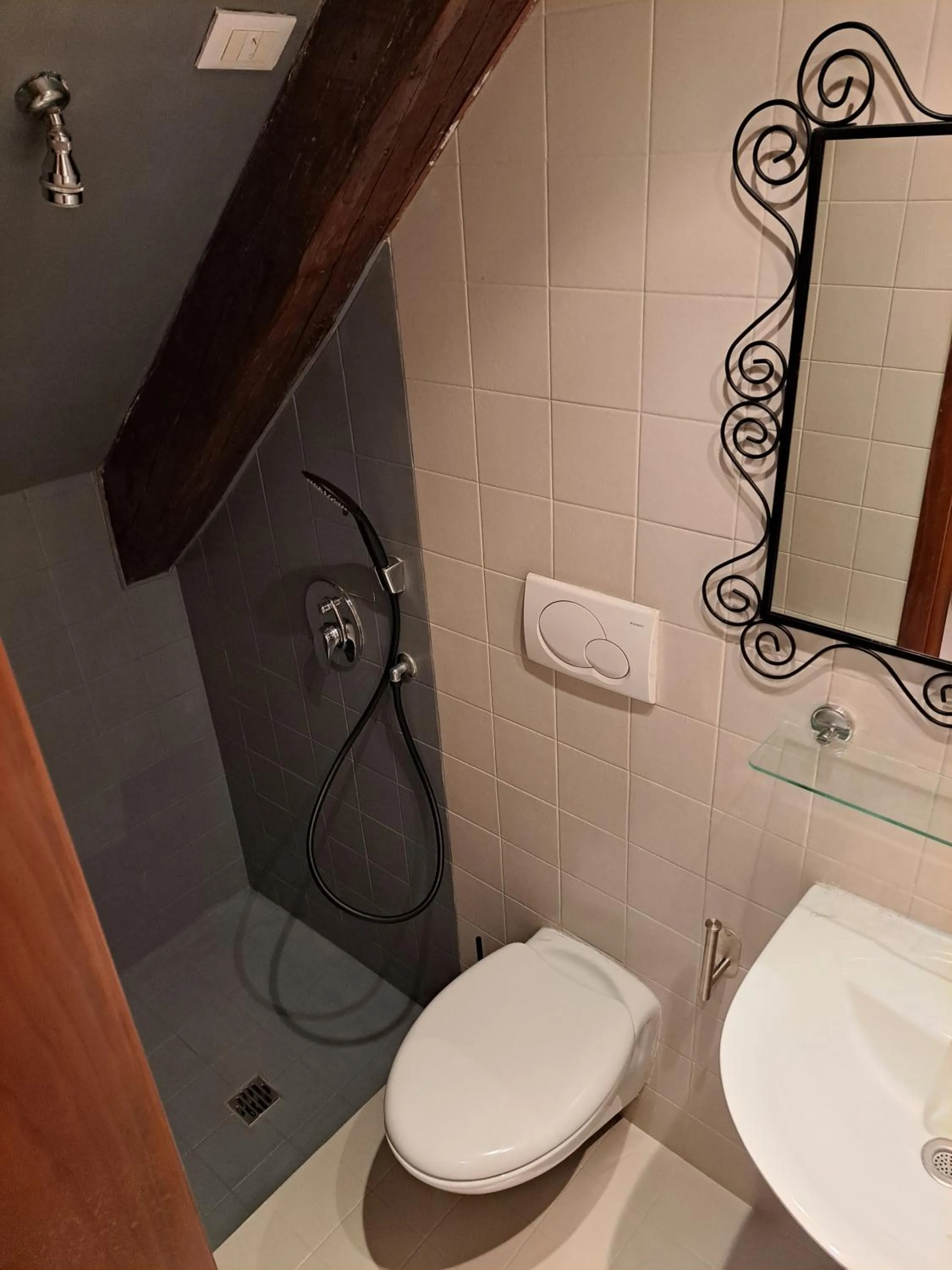 Shower in Locanda Ca' Formosa