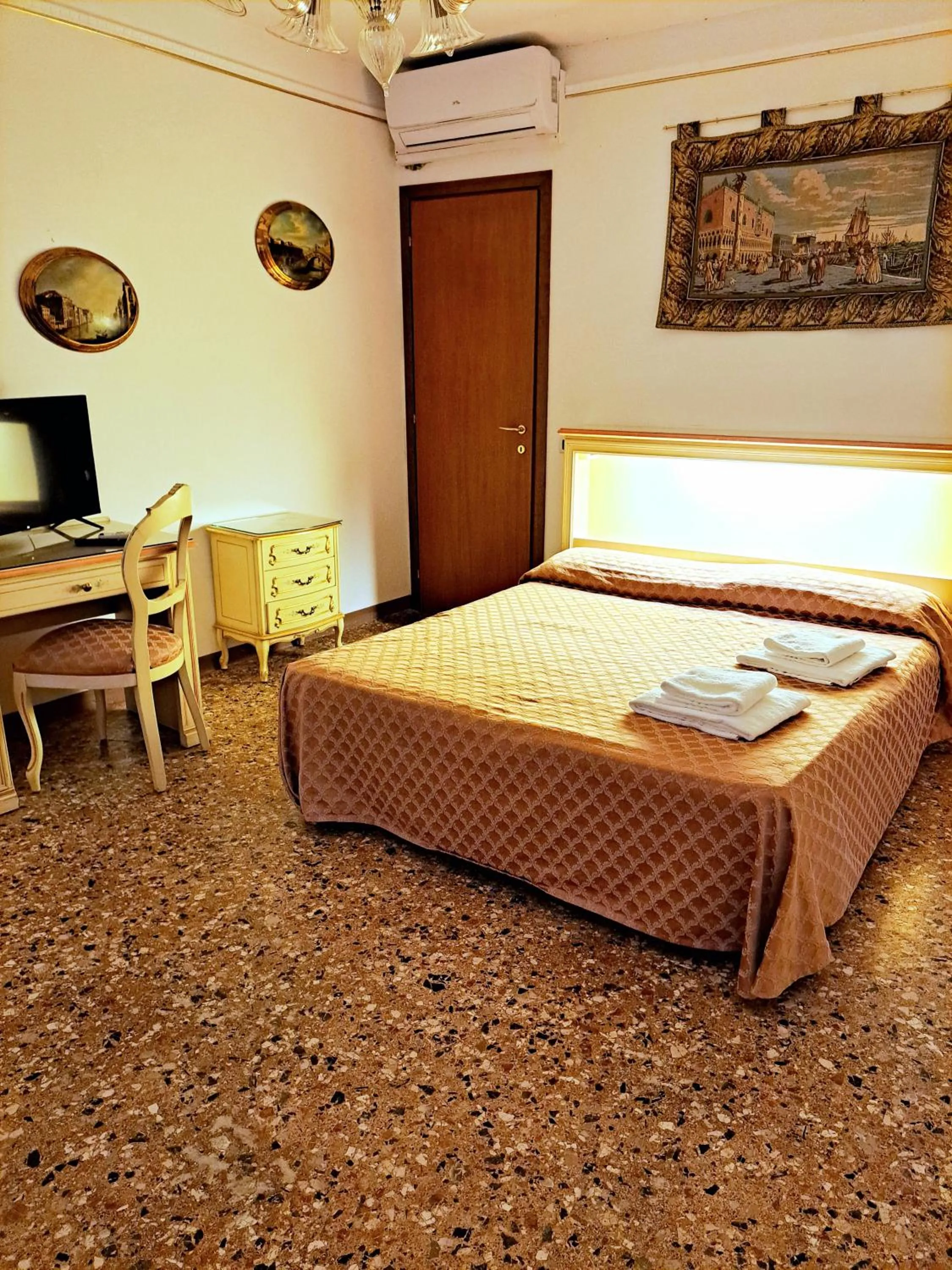 Bed in Locanda Ca' Formosa