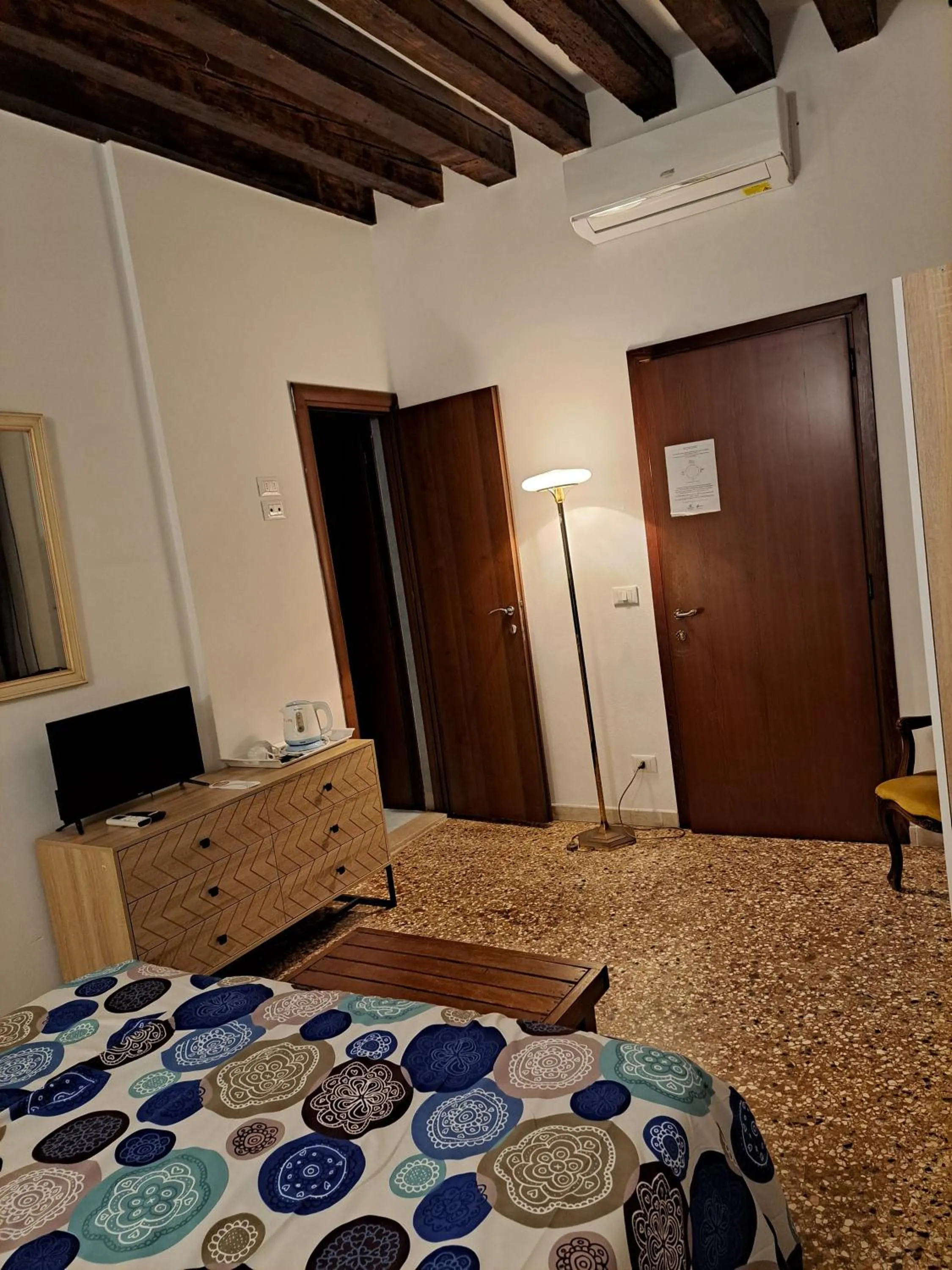 Bed in Locanda Ca' Formosa