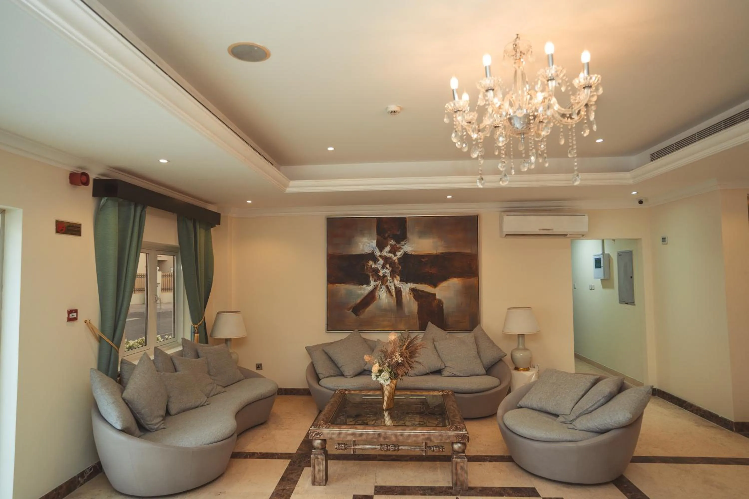 Royal Prestige Hotel