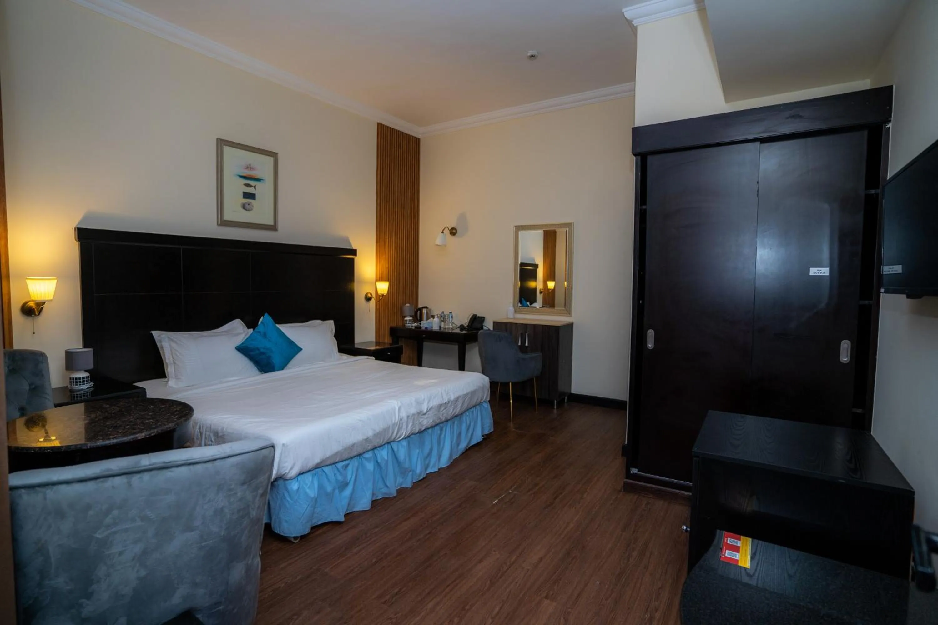 Royal Prestige Hotel