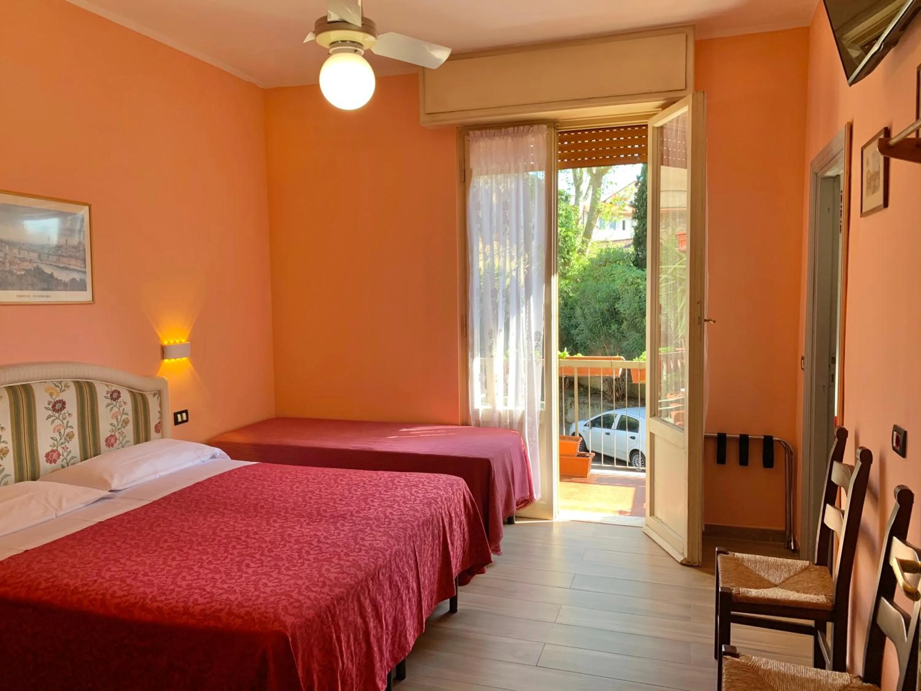 Bed in Albergo Cinzia