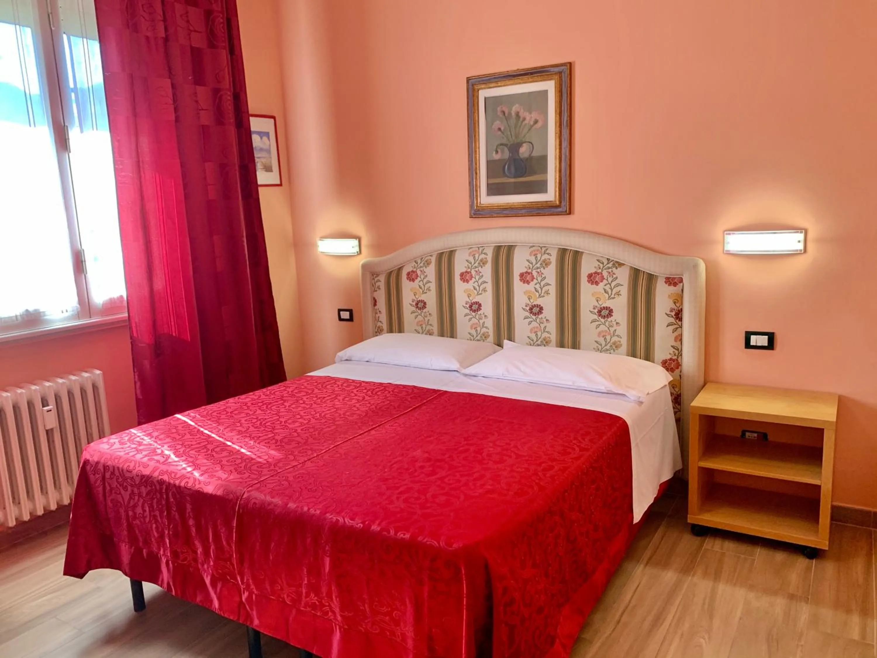 Bed in Albergo Cinzia