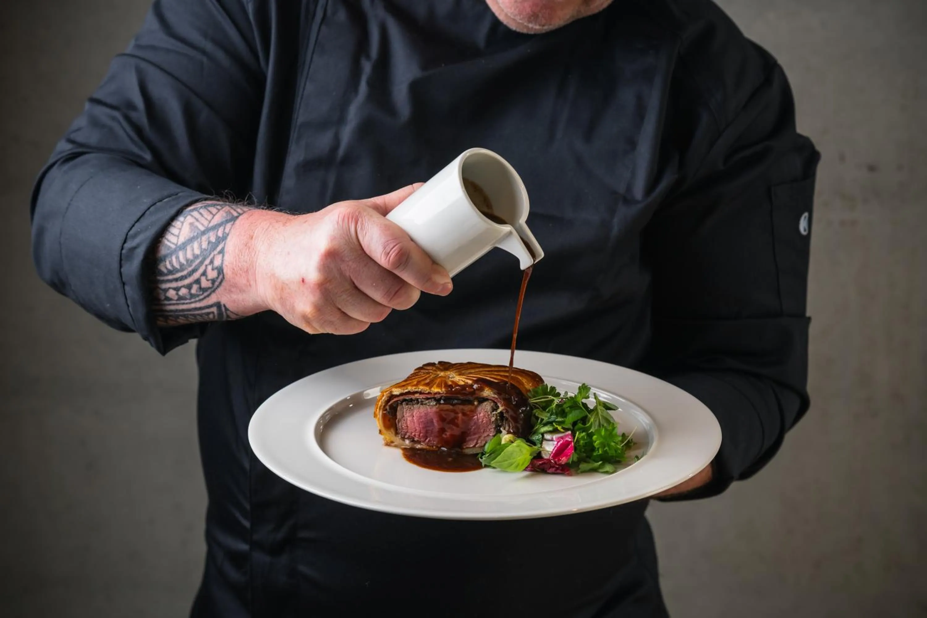 Restaurant/places to eat in ABA Apartments