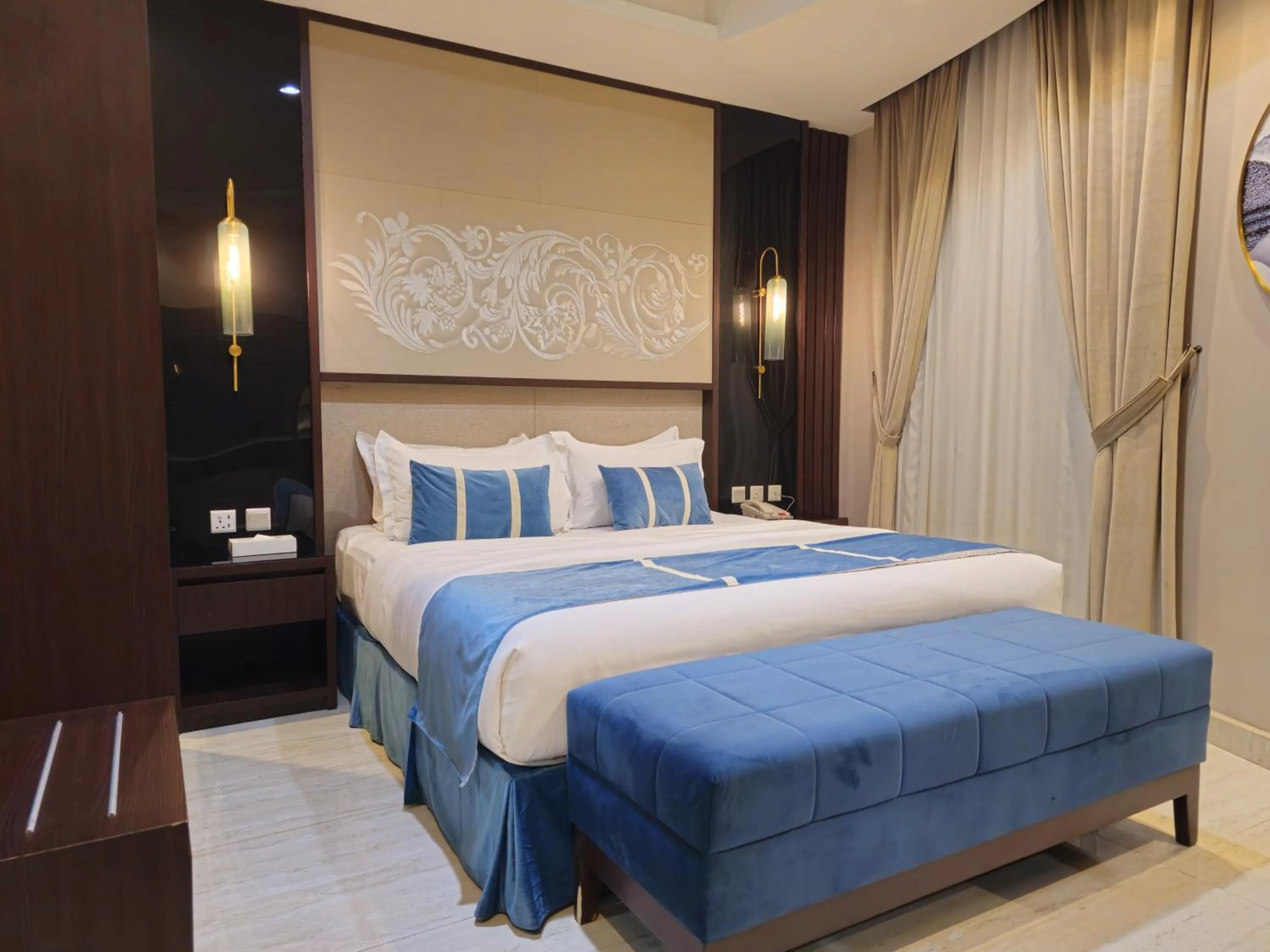 Bed in Royal Boutique Hotel