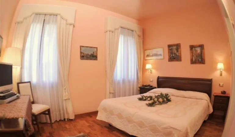 Bed in Villa Crispi