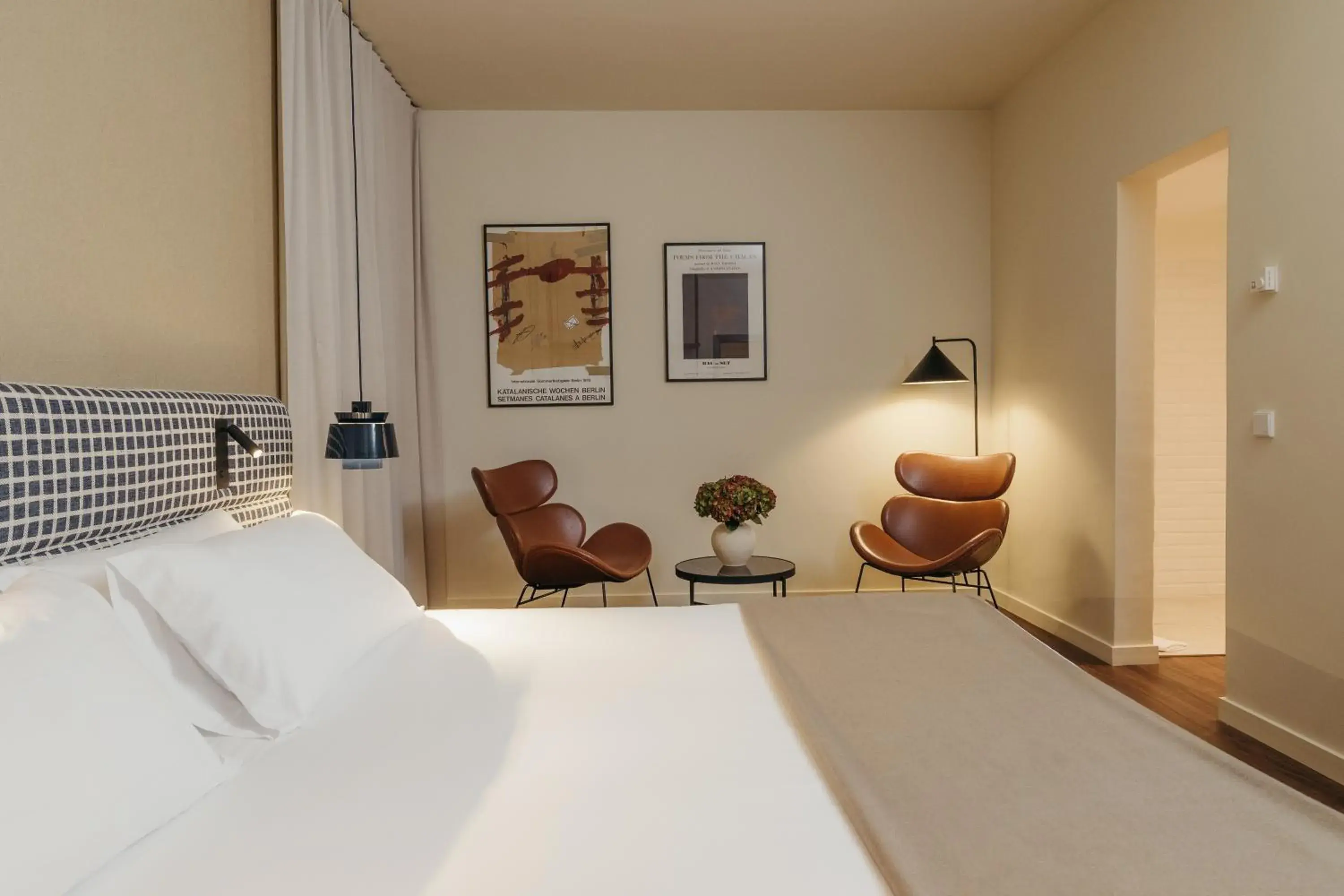 Seating area, Bed in H Regas Adults Only Seating area, Bed in H Regas Adults Only