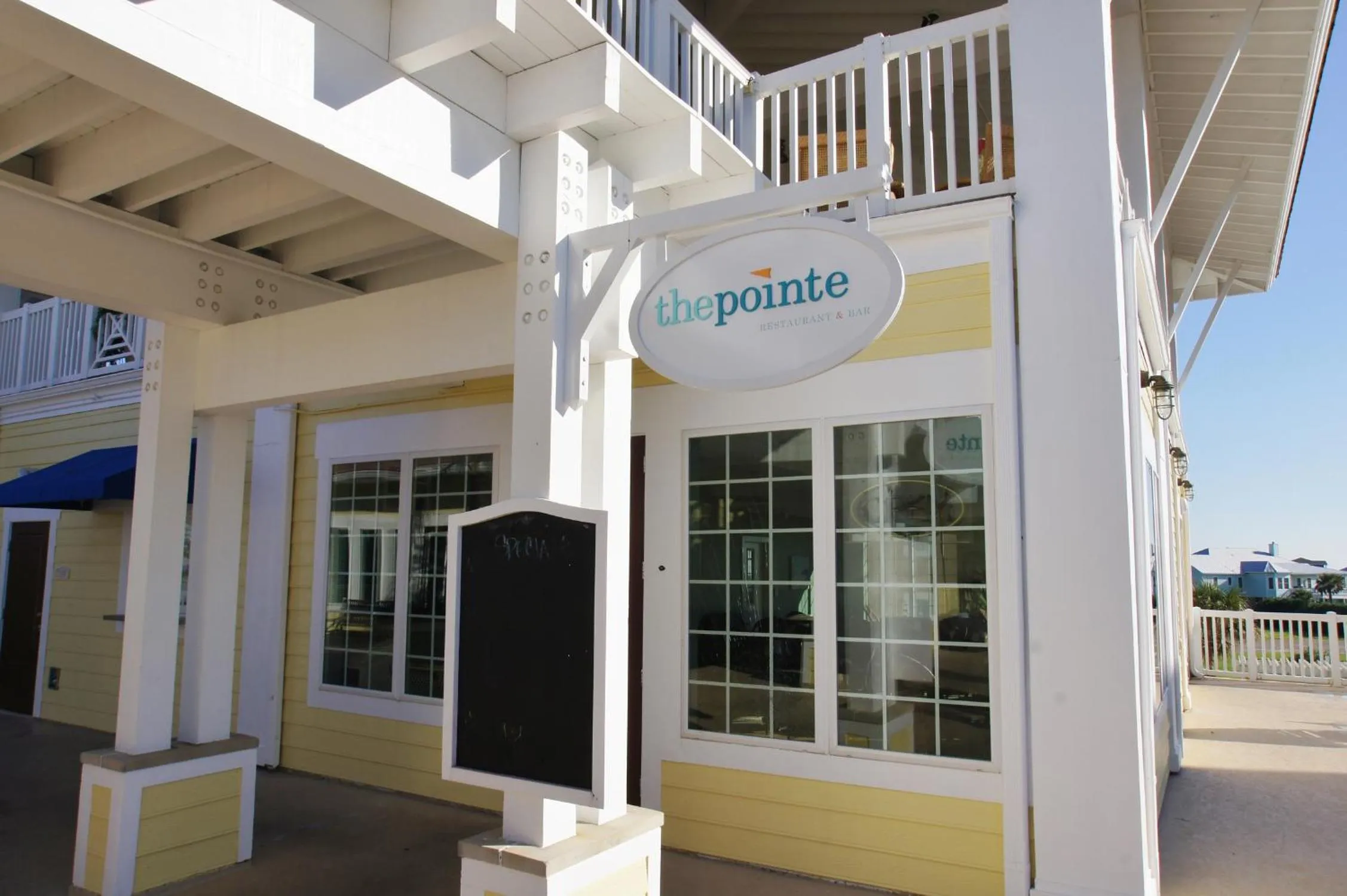 Property building in Wine Down