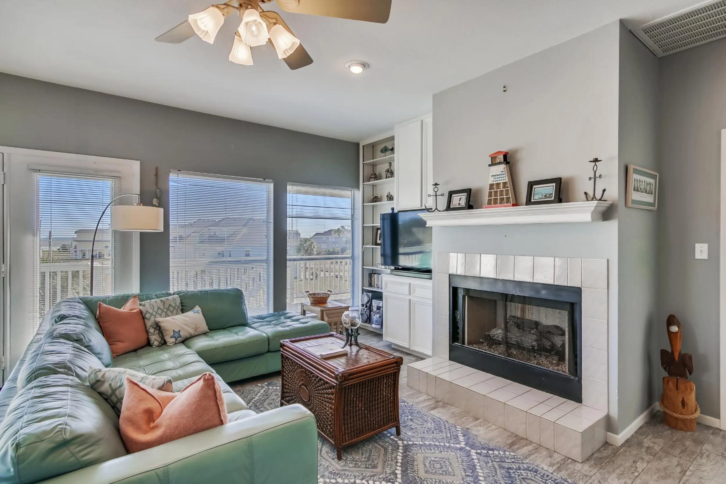 Property building in Mutiny on the Bounty