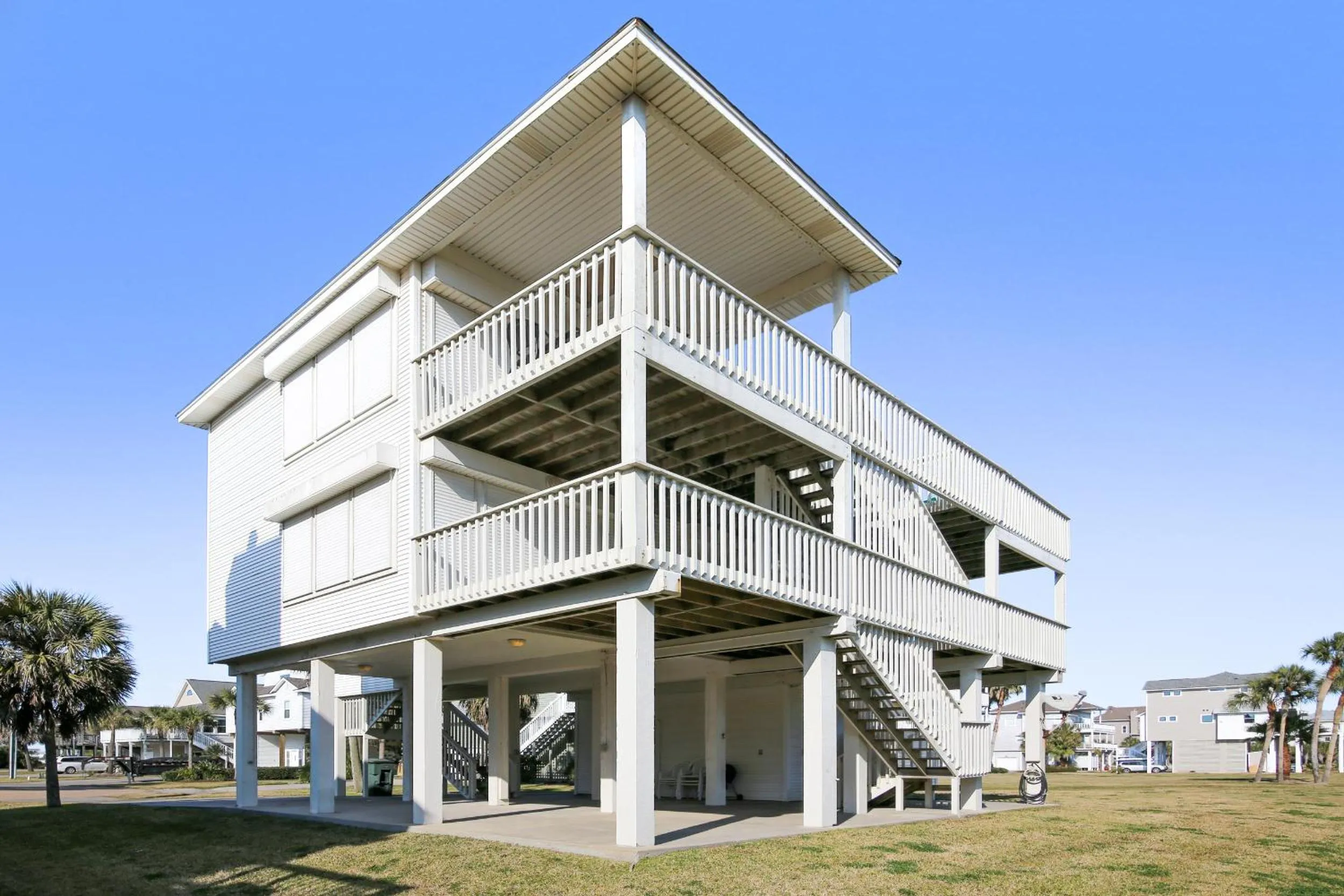 Property building in Mutiny on the Bounty