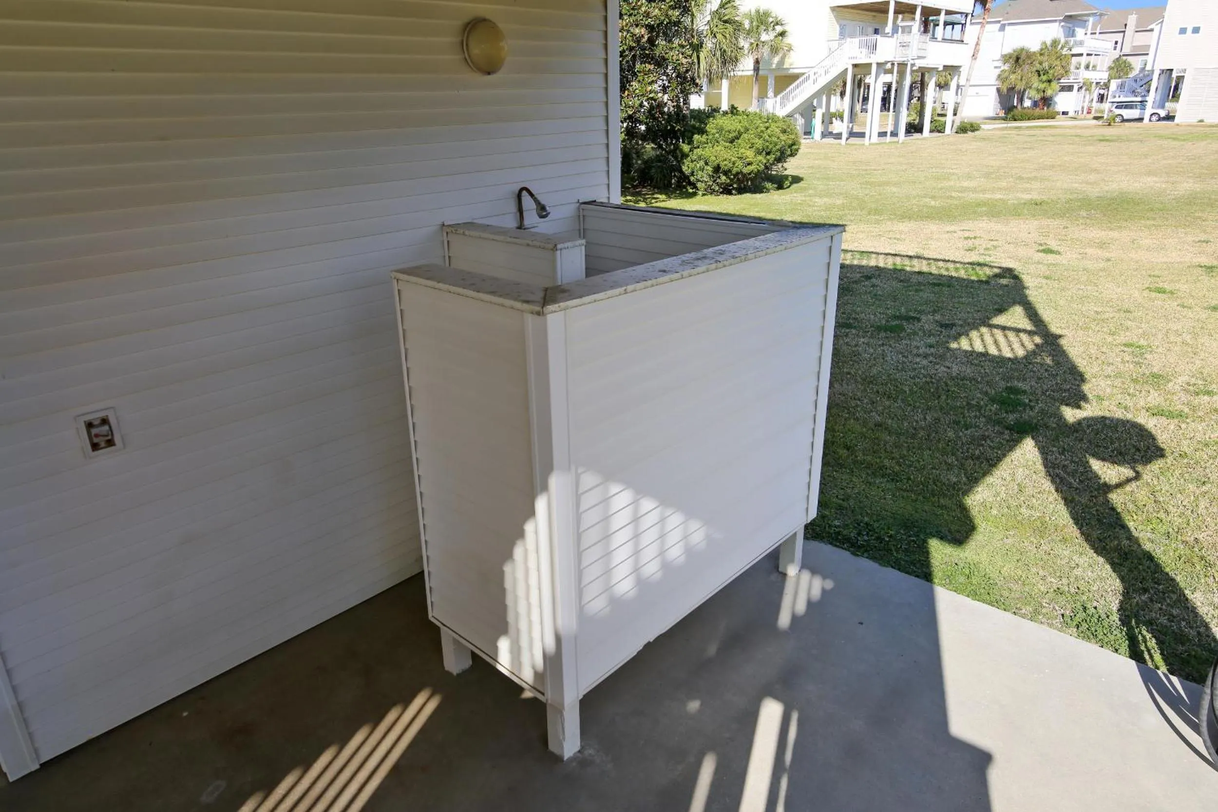 Kitchen or kitchenette in Mutiny on the Bounty