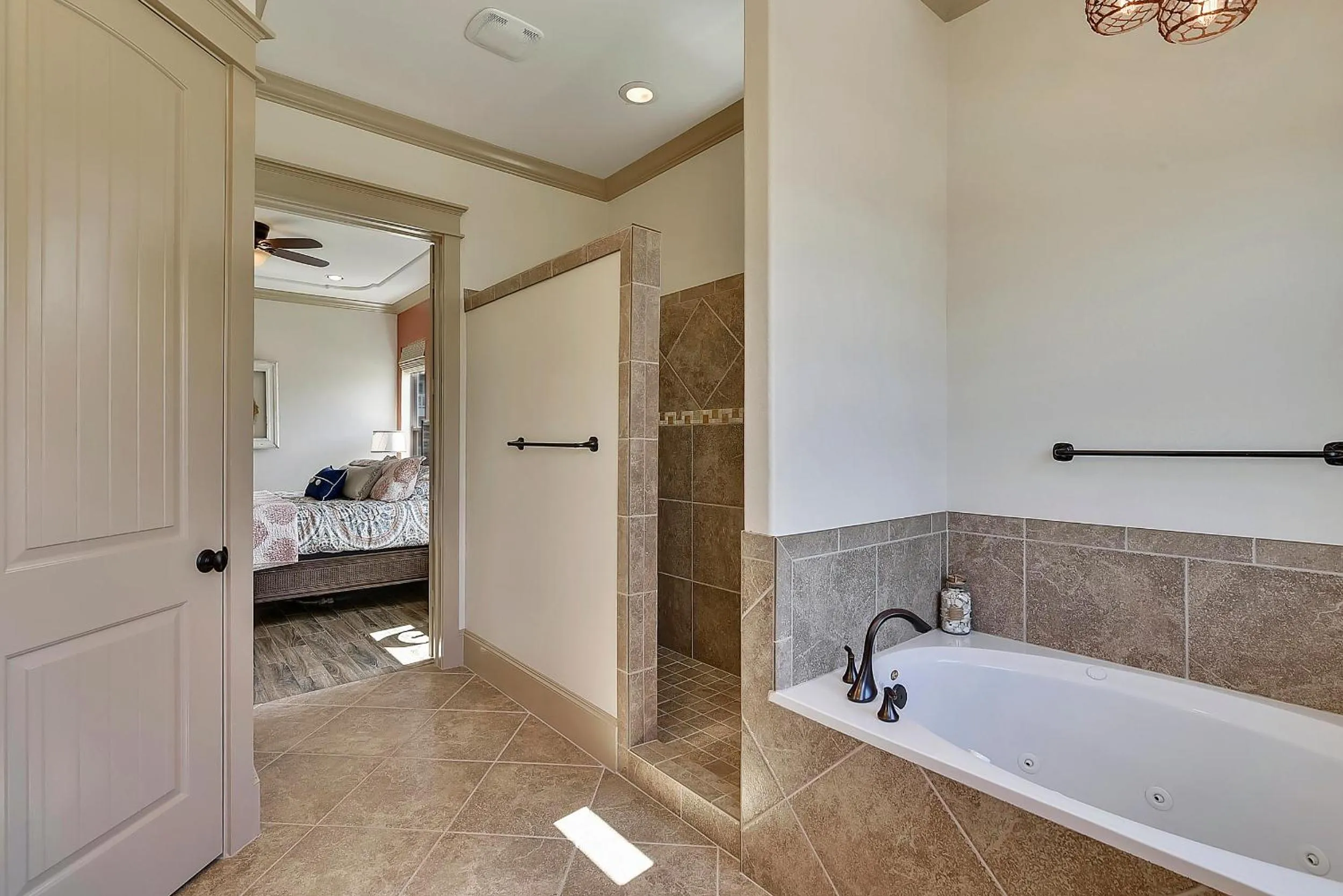 Property building in Neptunes Sanctuary