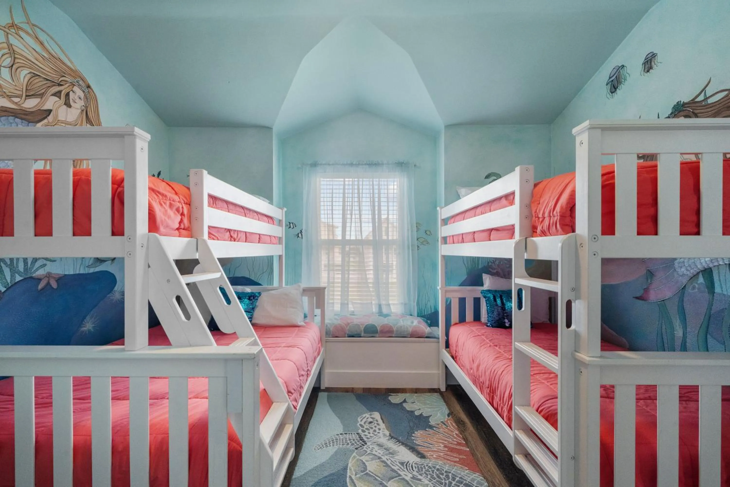 Bed in A Time to Lime