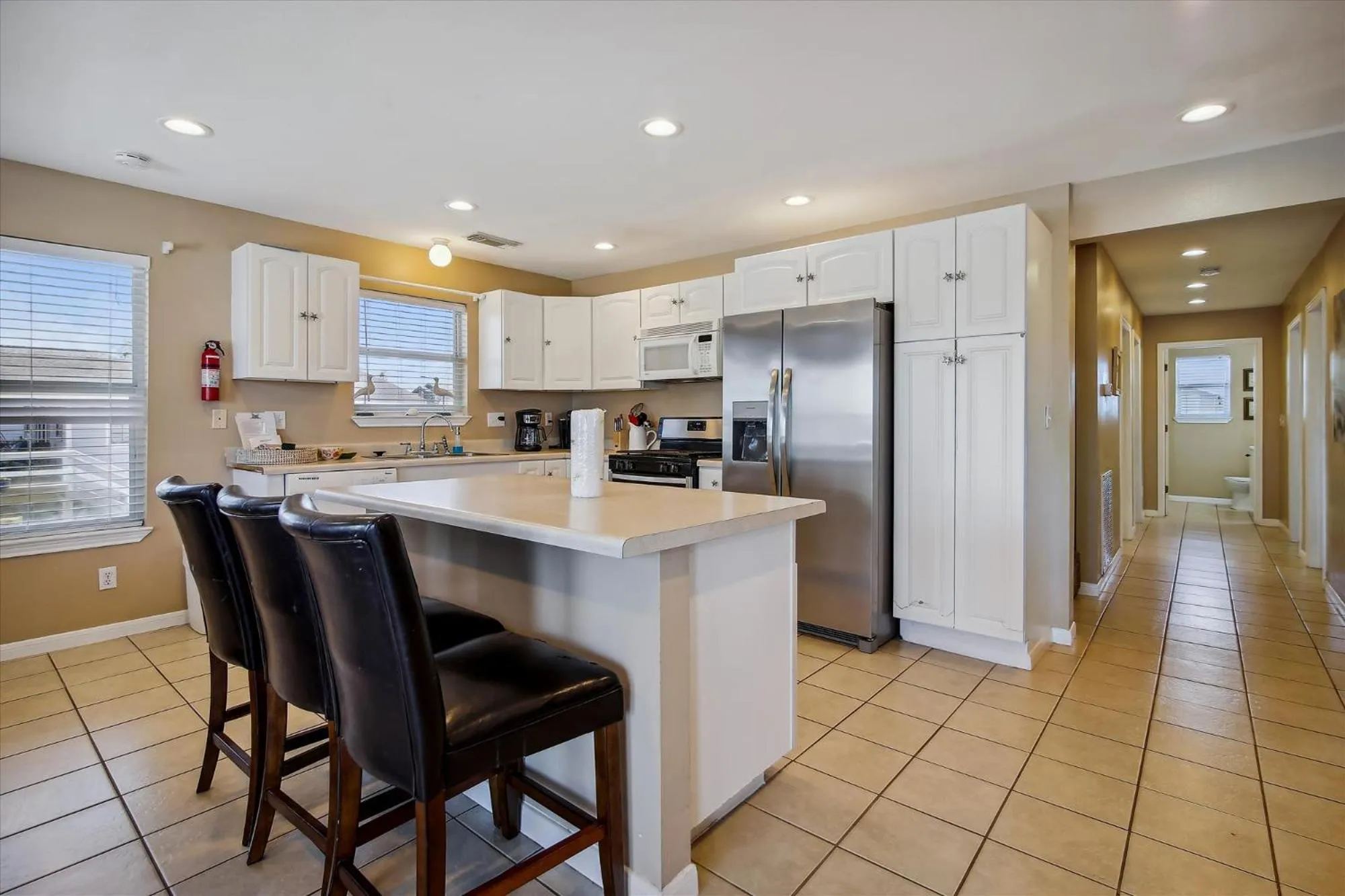 Kitchen or kitchenette in American Pride