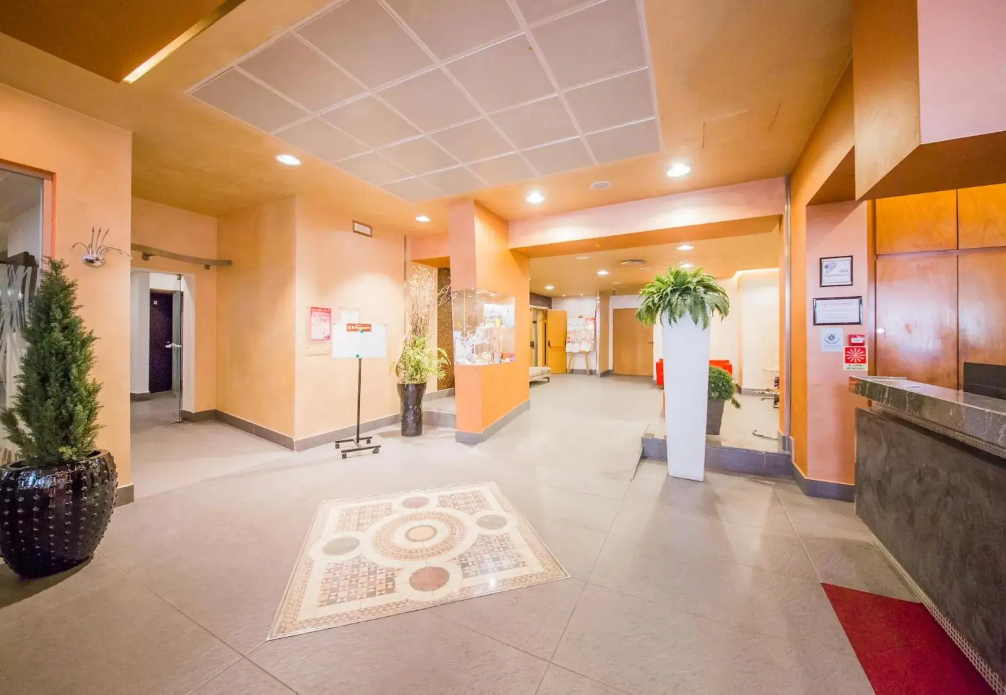 Lobby or reception in Albergo Athenaeum Lobby or reception in Albergo Athenaeum