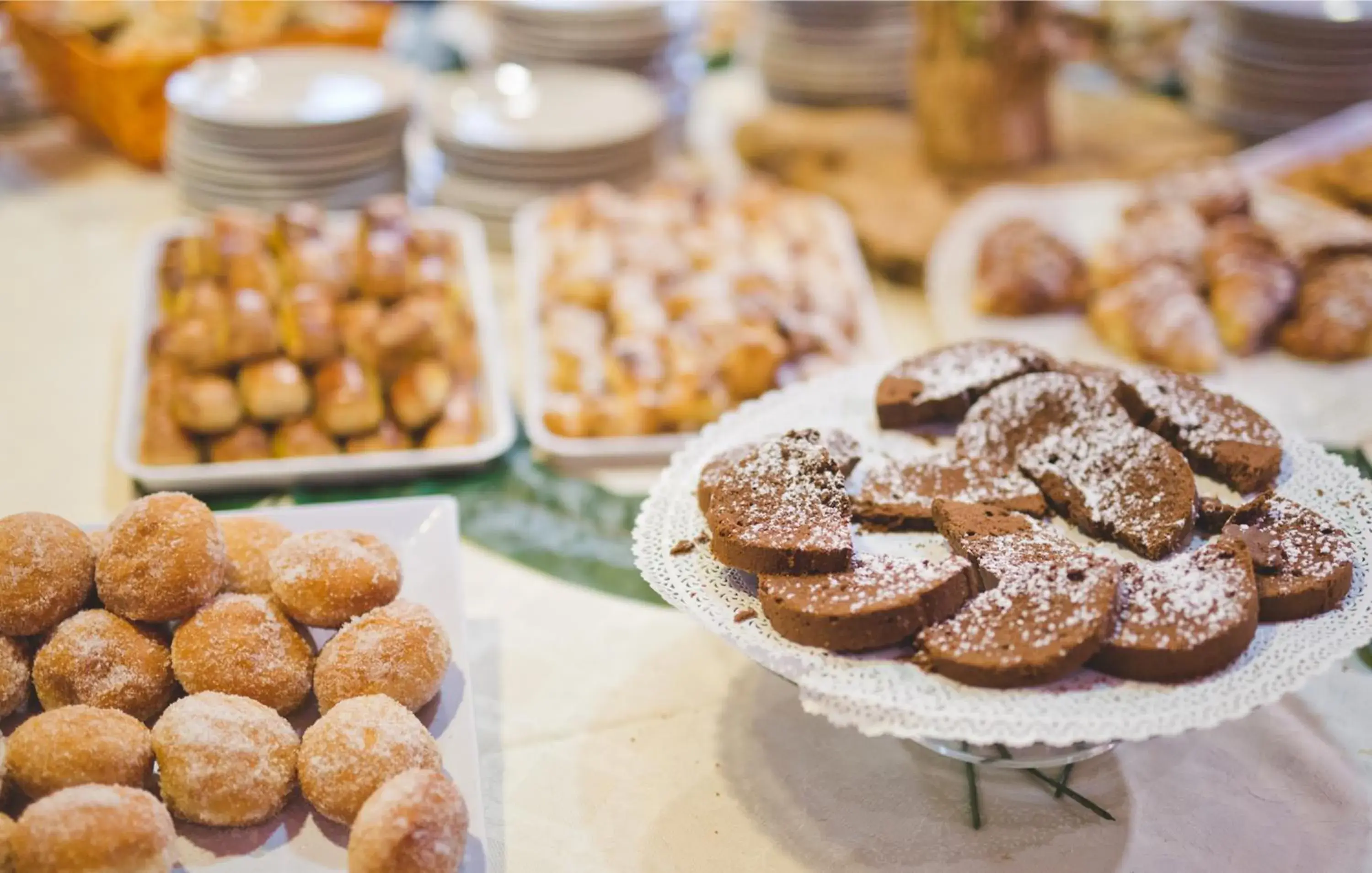 Restaurant/places to eat in Albergo Athenaeum Restaurant/places to eat in Albergo Athenaeum