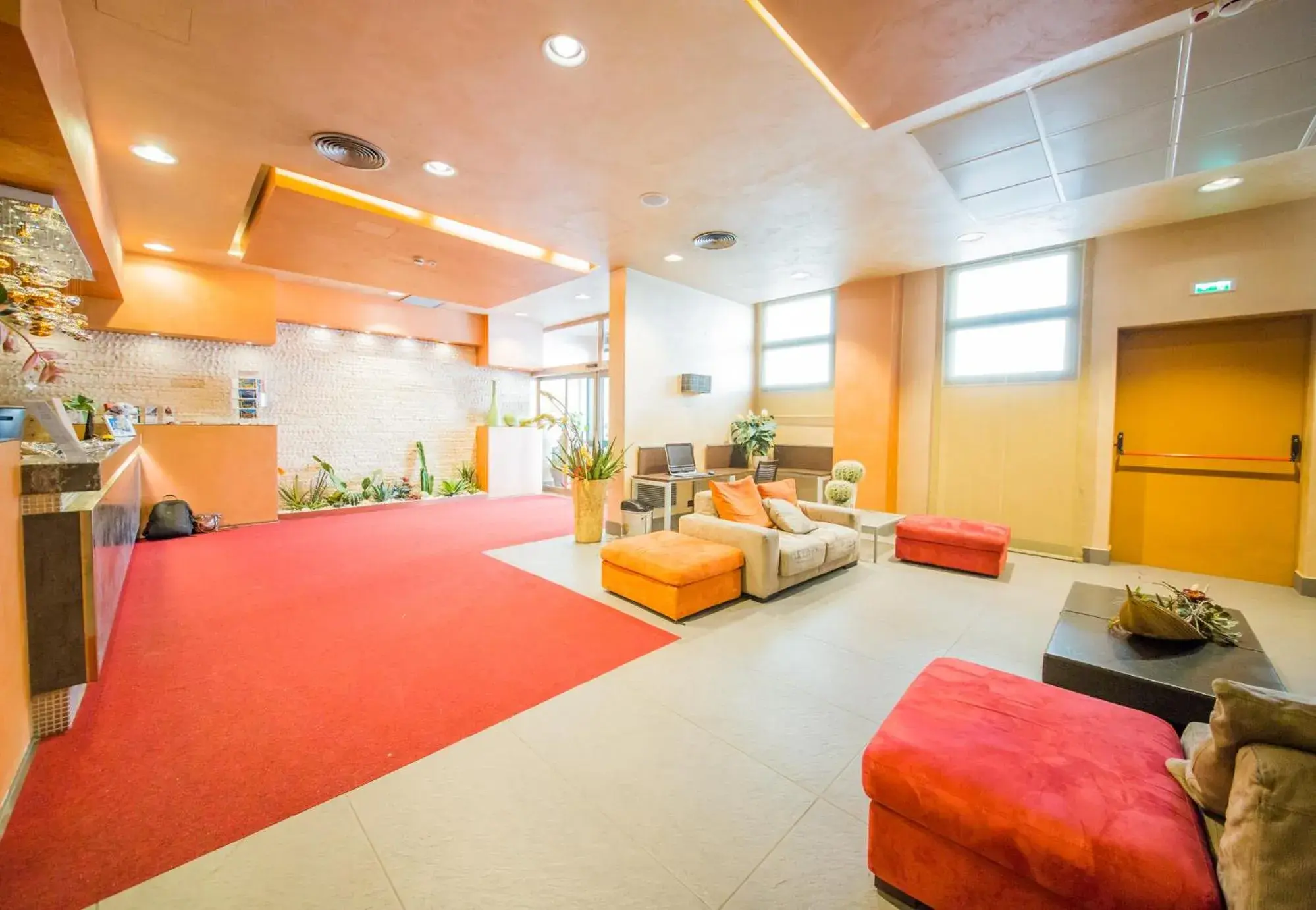 Lobby or reception in Albergo Athenaeum Lobby or reception in Albergo Athenaeum