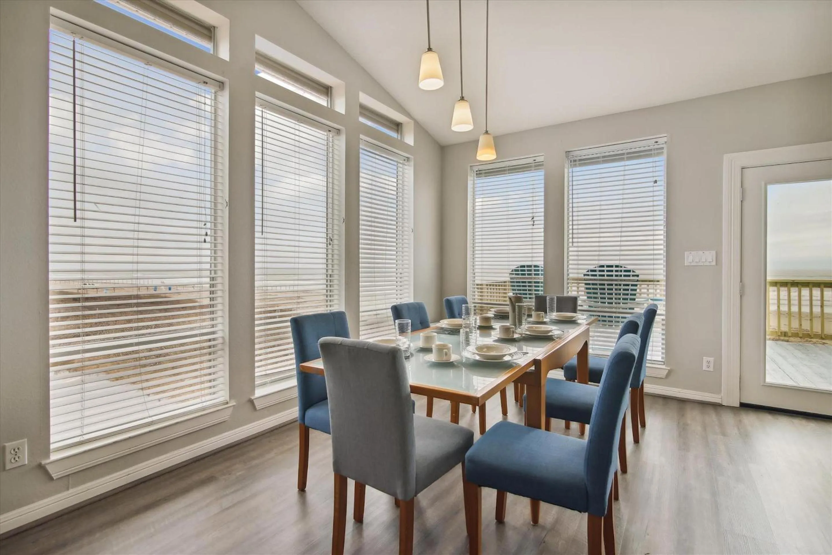 Property building in Brannens Beachfront