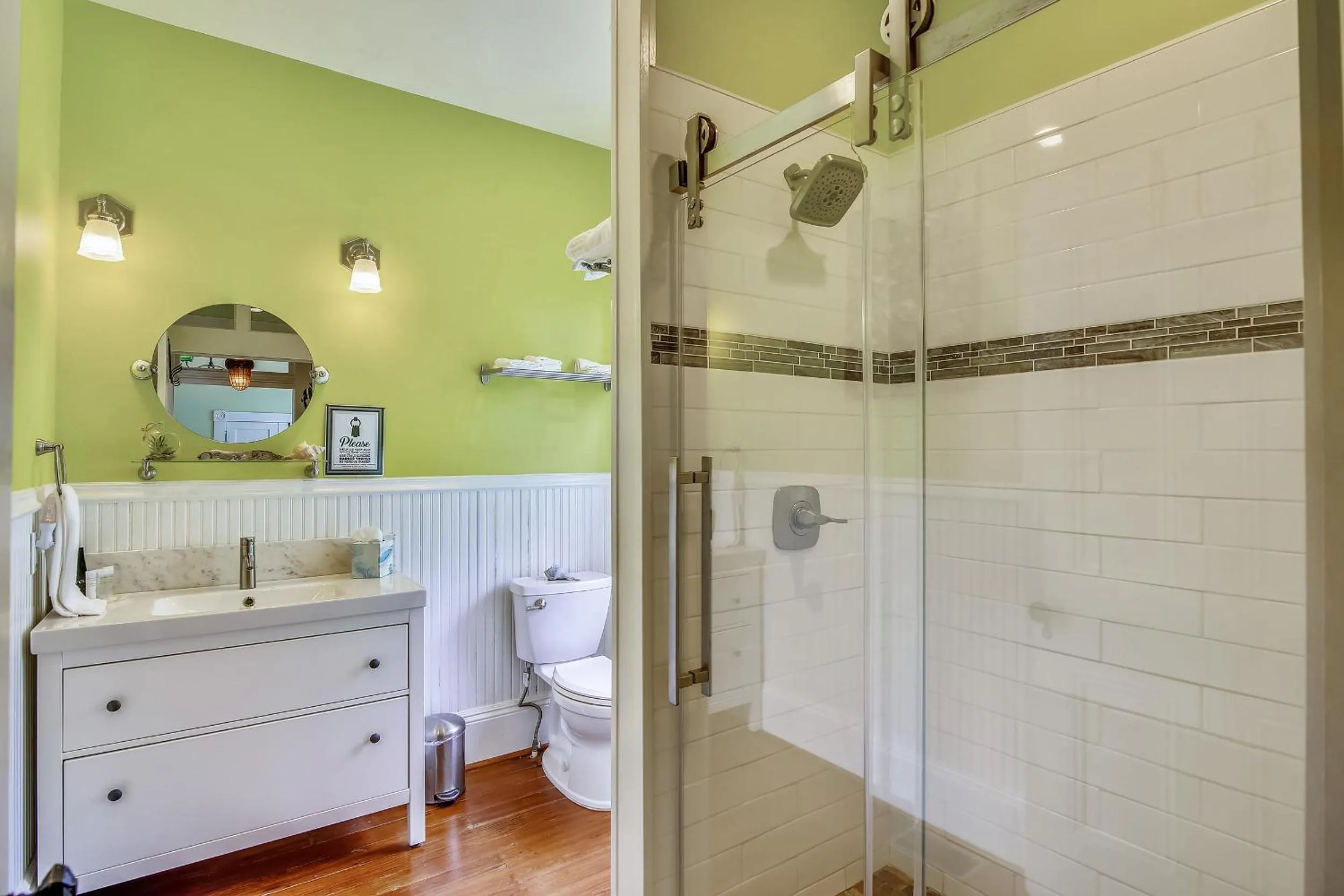 Property building in AbFab Seaside Cottage