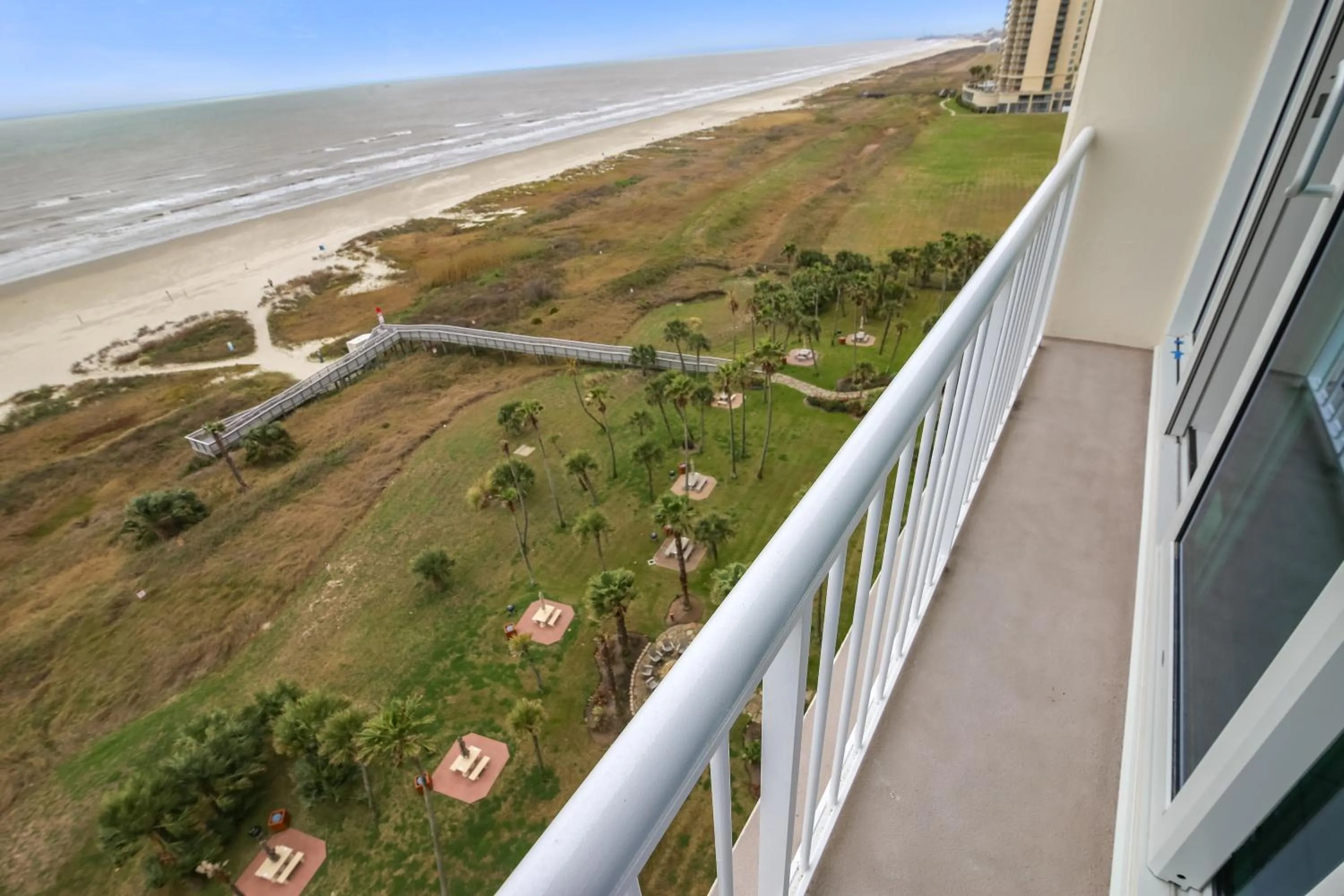 Property building in Galvestonian 1002-Beachfront Getaway
