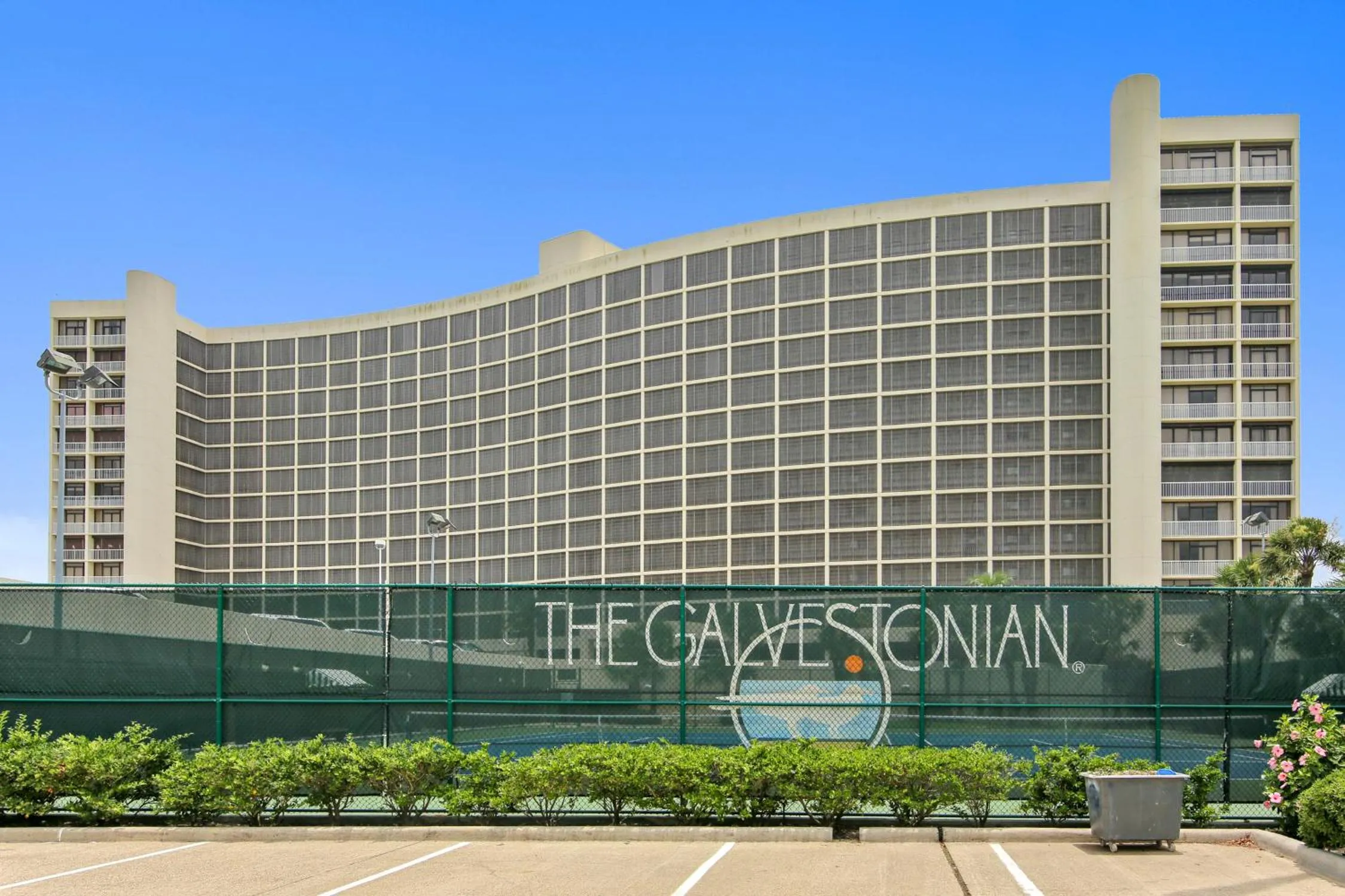 Property building in Galvestonian 112-Beachfront Hideaway