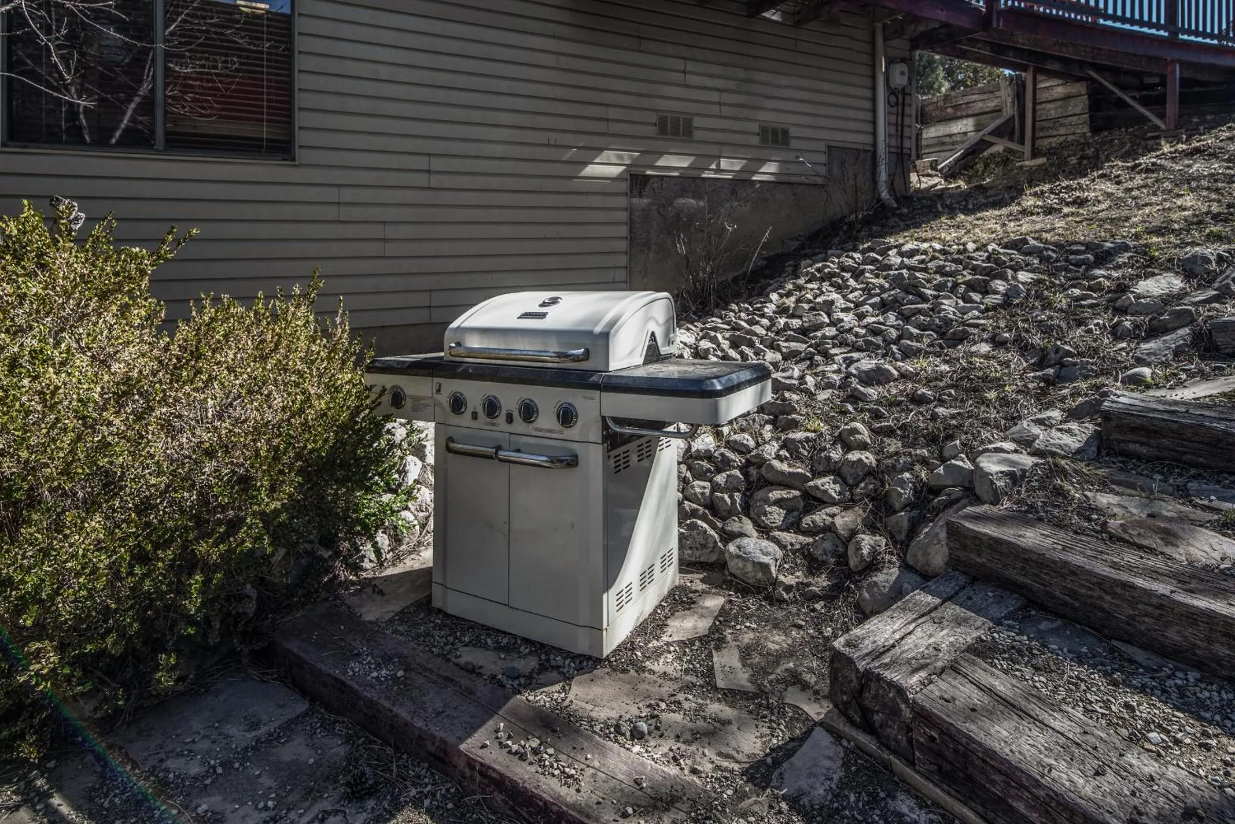 Property building in Journeys End